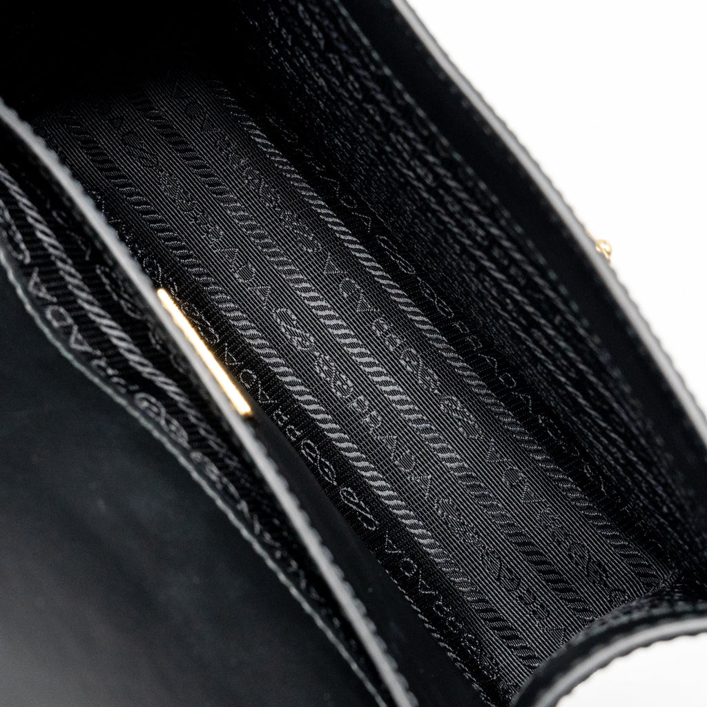 PRADA SAFFIANO LEATHER FLAP SHOULDER BAG CALFSKIN BLACK GHW