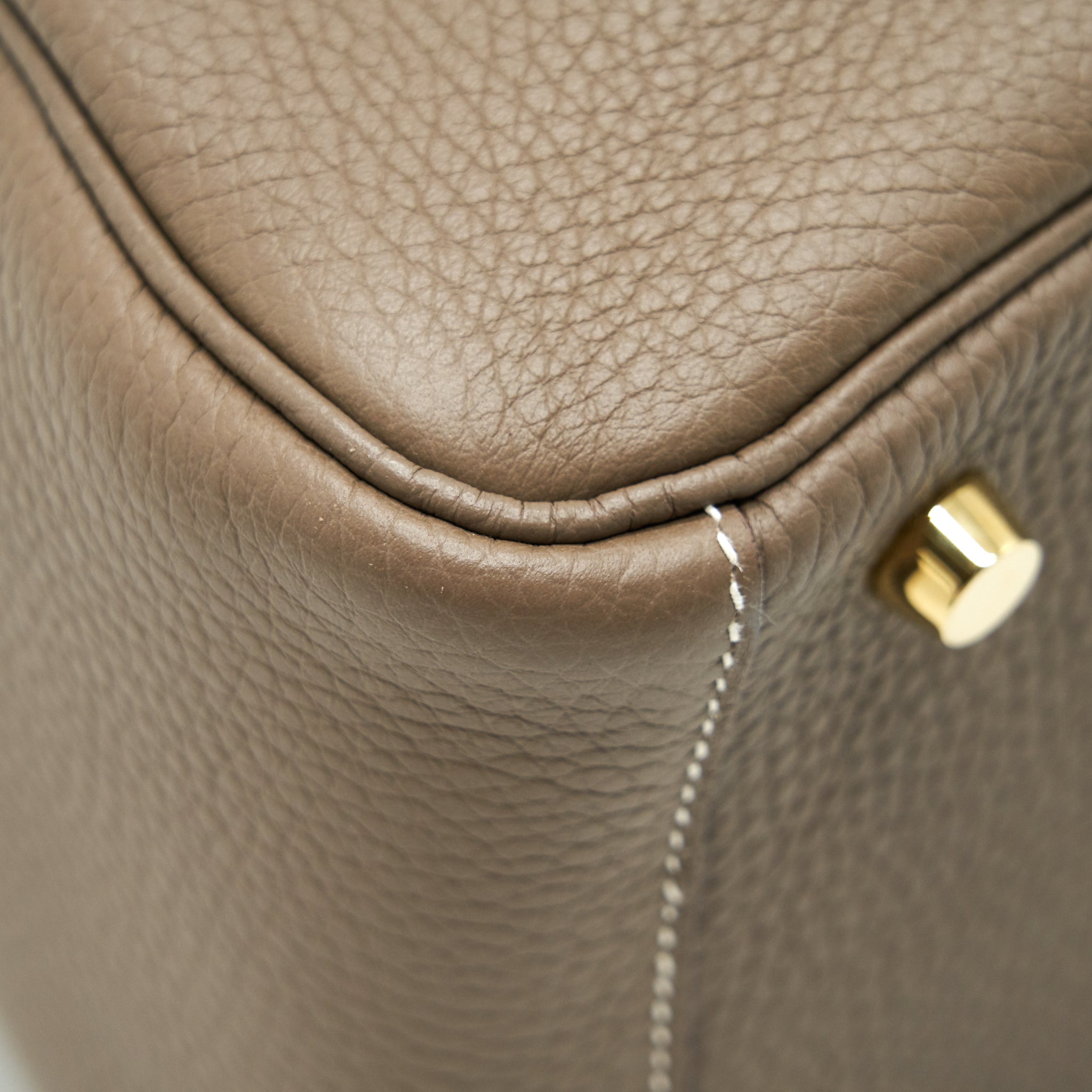 HERMES LINDY 26 ETOUPE GHW