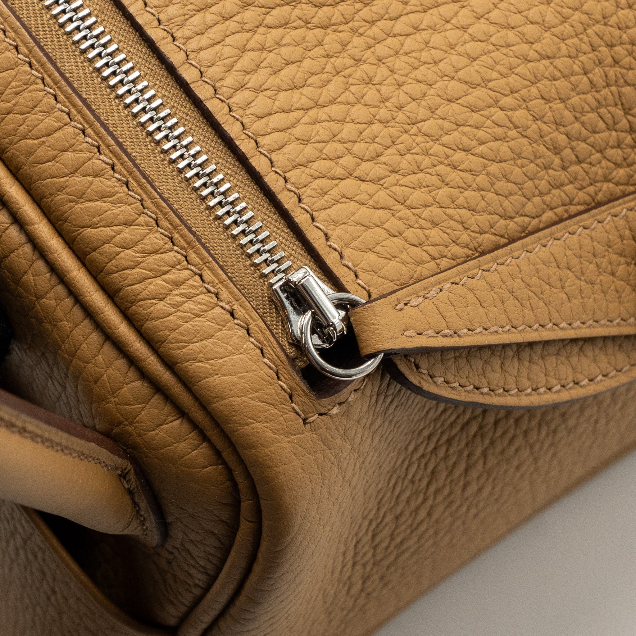 HERMES MINI LINDY CLEMENCE 4B BISCUIT SHW