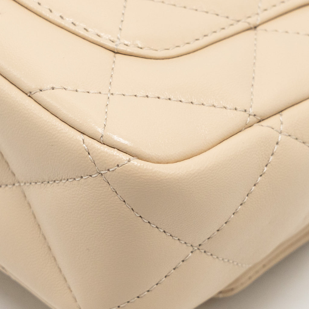 CHANEL 25C COCO LOVE ADJUSTABLE CHAIN SHINY LAMBSKIN BEIGE GHW (MICROCHIP)