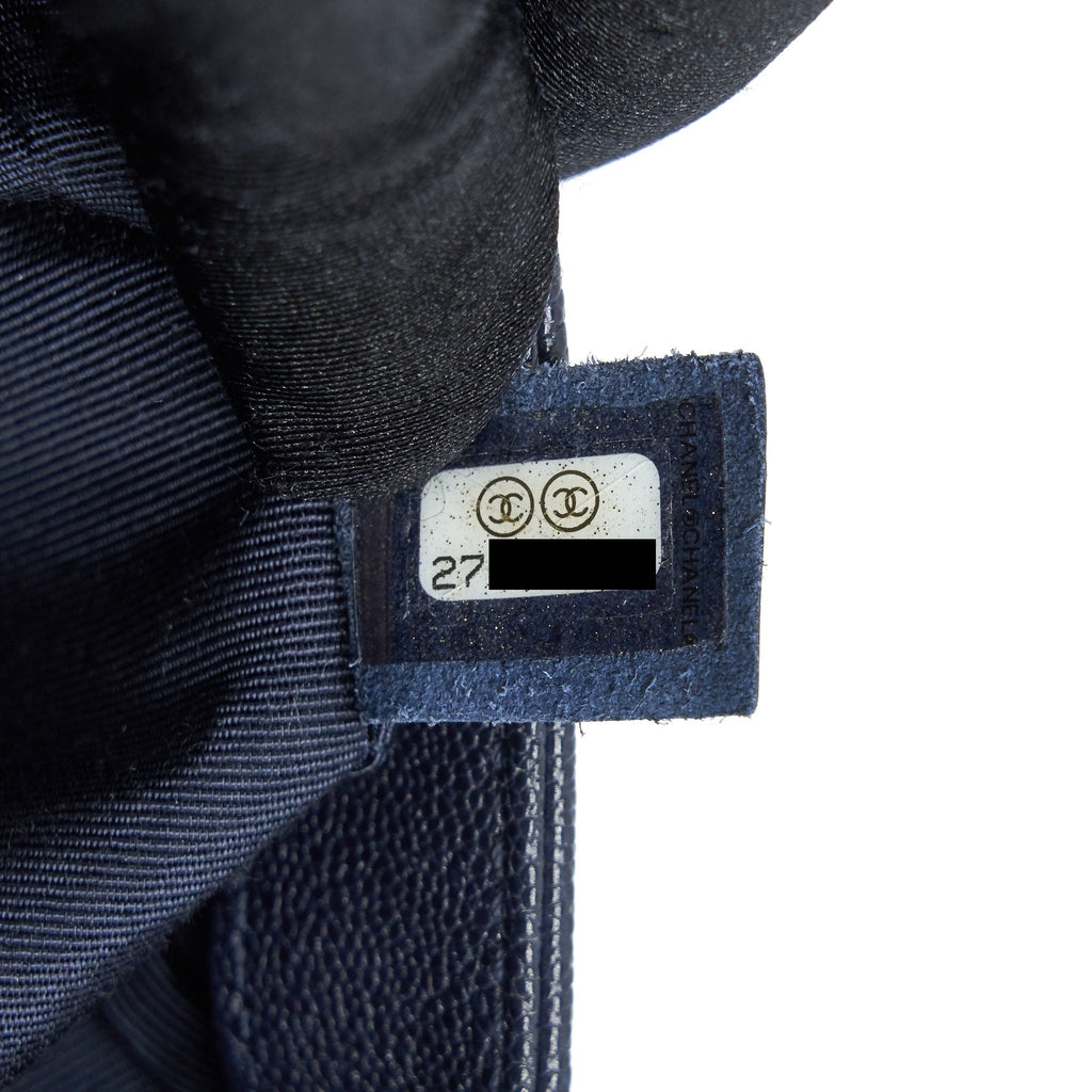 CHANEL MEDIUM BOY GRAINED NAVY CALFSKIN BRUSHED GHW