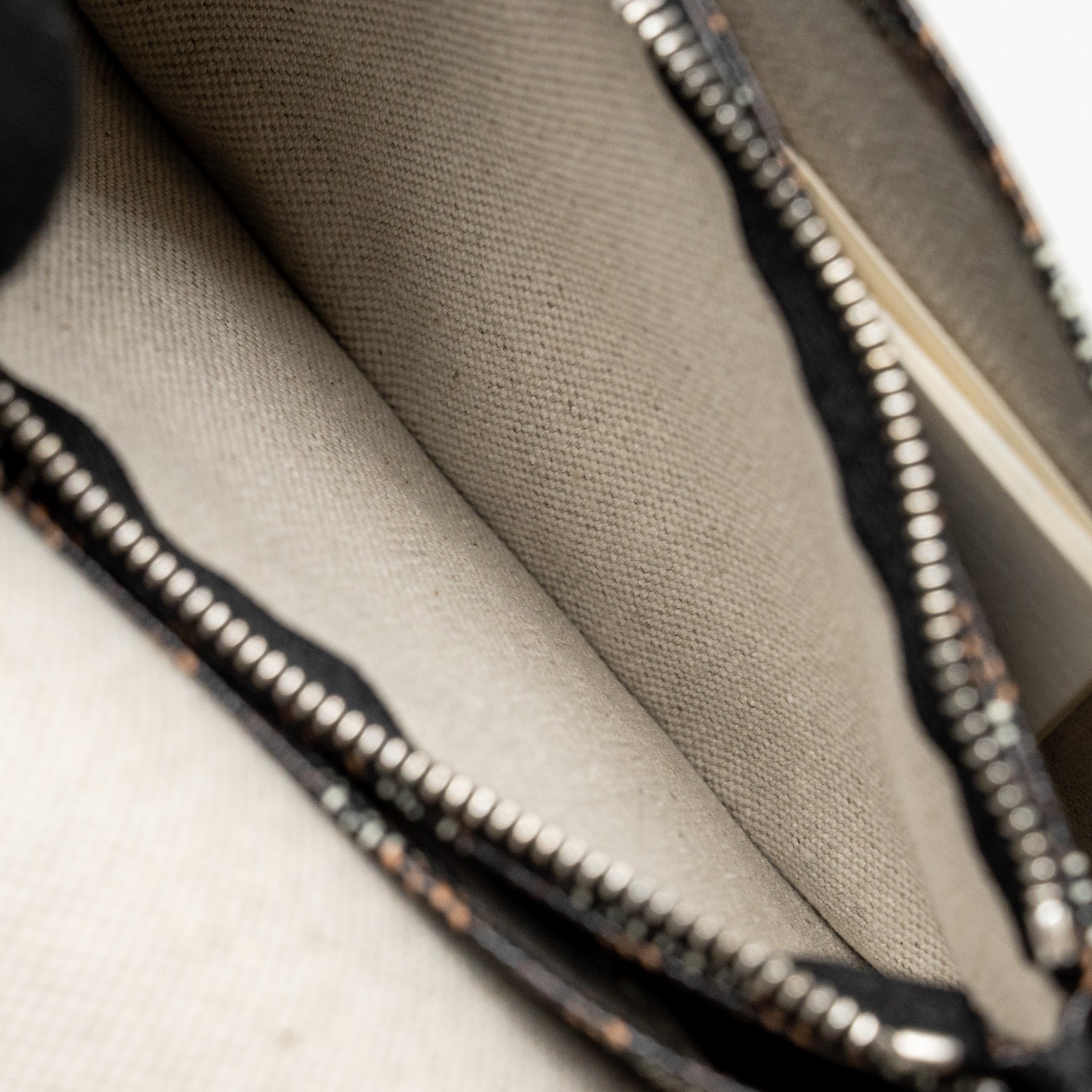 GOYARD PLUMET POCKET POCHETTE GOYARDINE CANVAS BLACK SHW