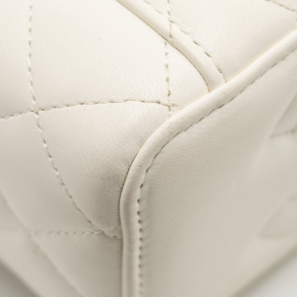 CHANEL PEARL CRUSH LONG VANITY CASE LAMBSKIN WHITE GHW (MICROCHIP)