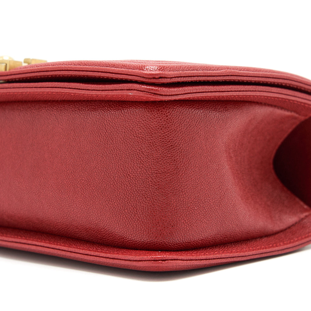 CHANEL MEDIUM BOY GRAINED RED CALFSKIN BRUSHED GHW