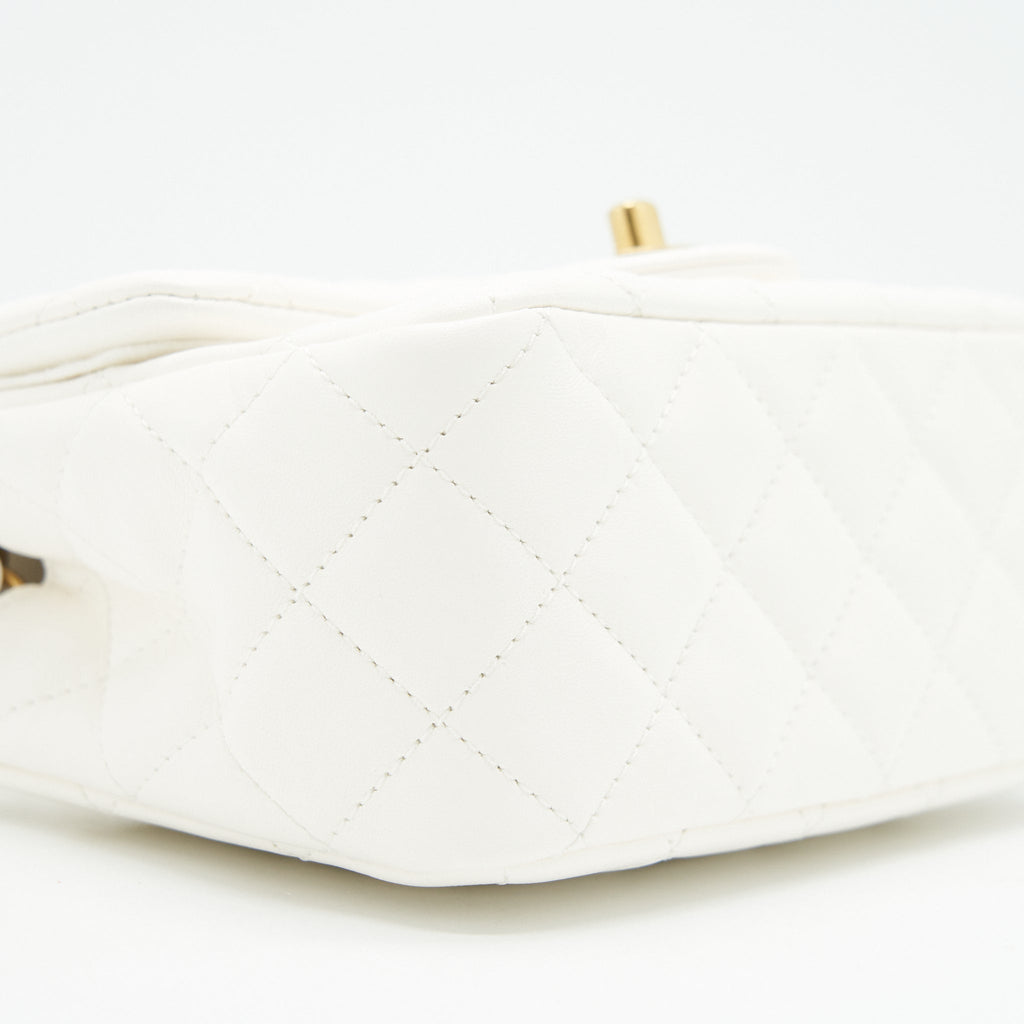 CHANEL 21B PEARL CRUSH SQUARE MINI FLAP BAG WHITE GHW