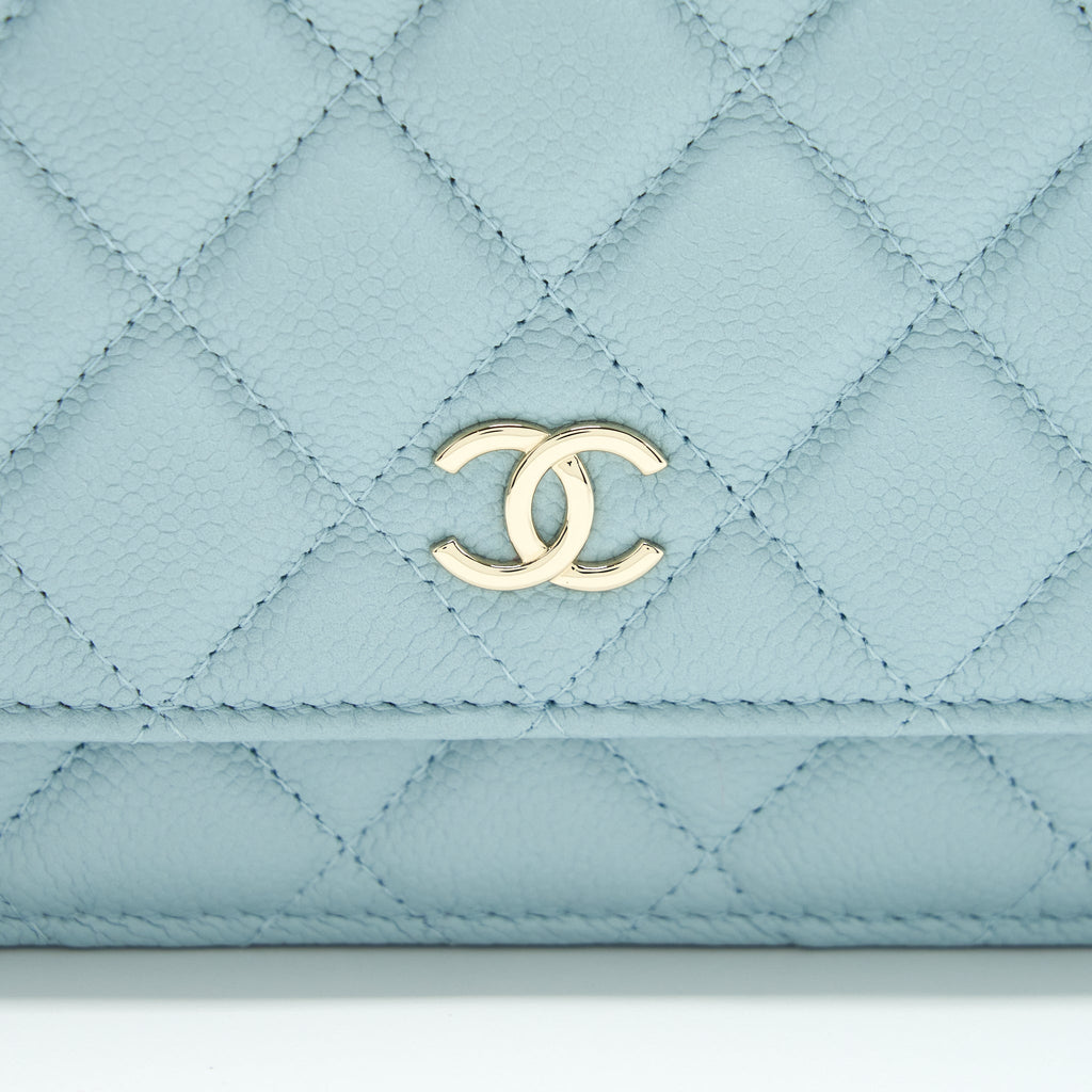 CHANEL 22P WALLET ON CHAIN WITH CC LOGO CHAIN CAVIAR LIGHT BLUE LGHW
