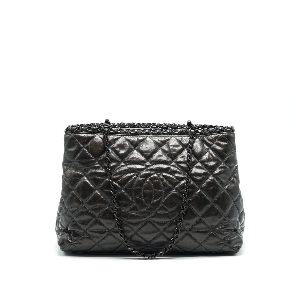 CHANEL QUILTED TOTE BAG WITH CHAIN