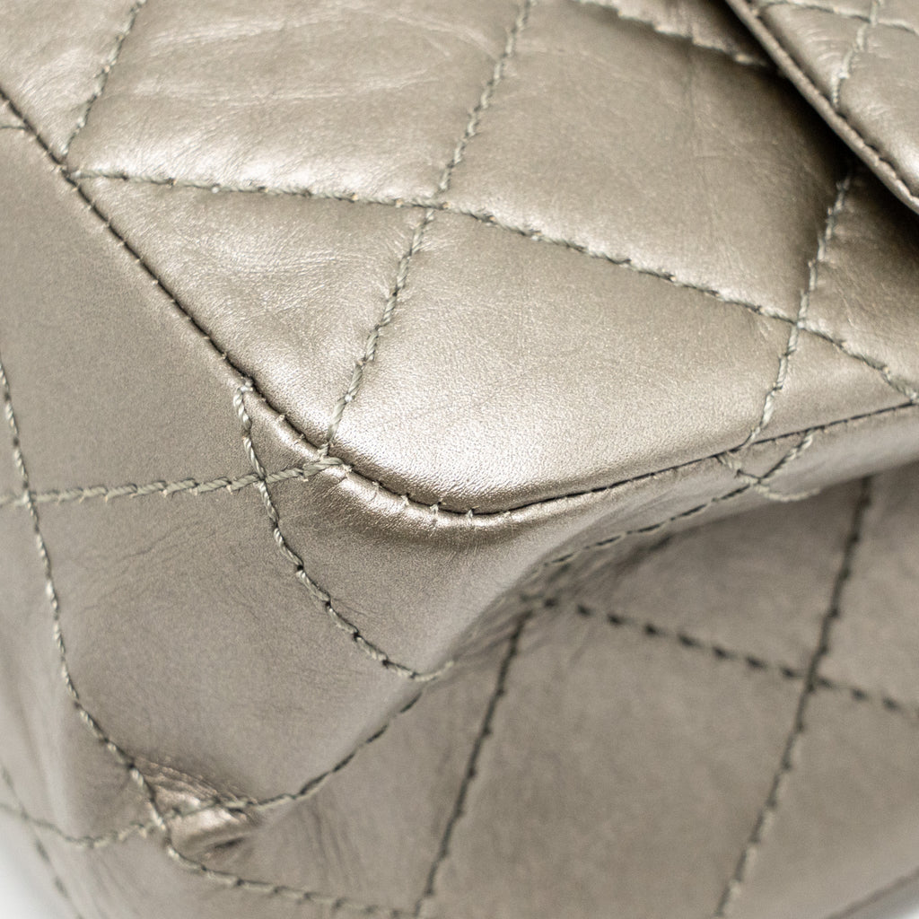 CHANEL MAXI 2.55 REISSUE FLAP BAG AGED CALFSKIN IRIDESCENT LIGHT GREY RUTHENIUM HARDWARE
