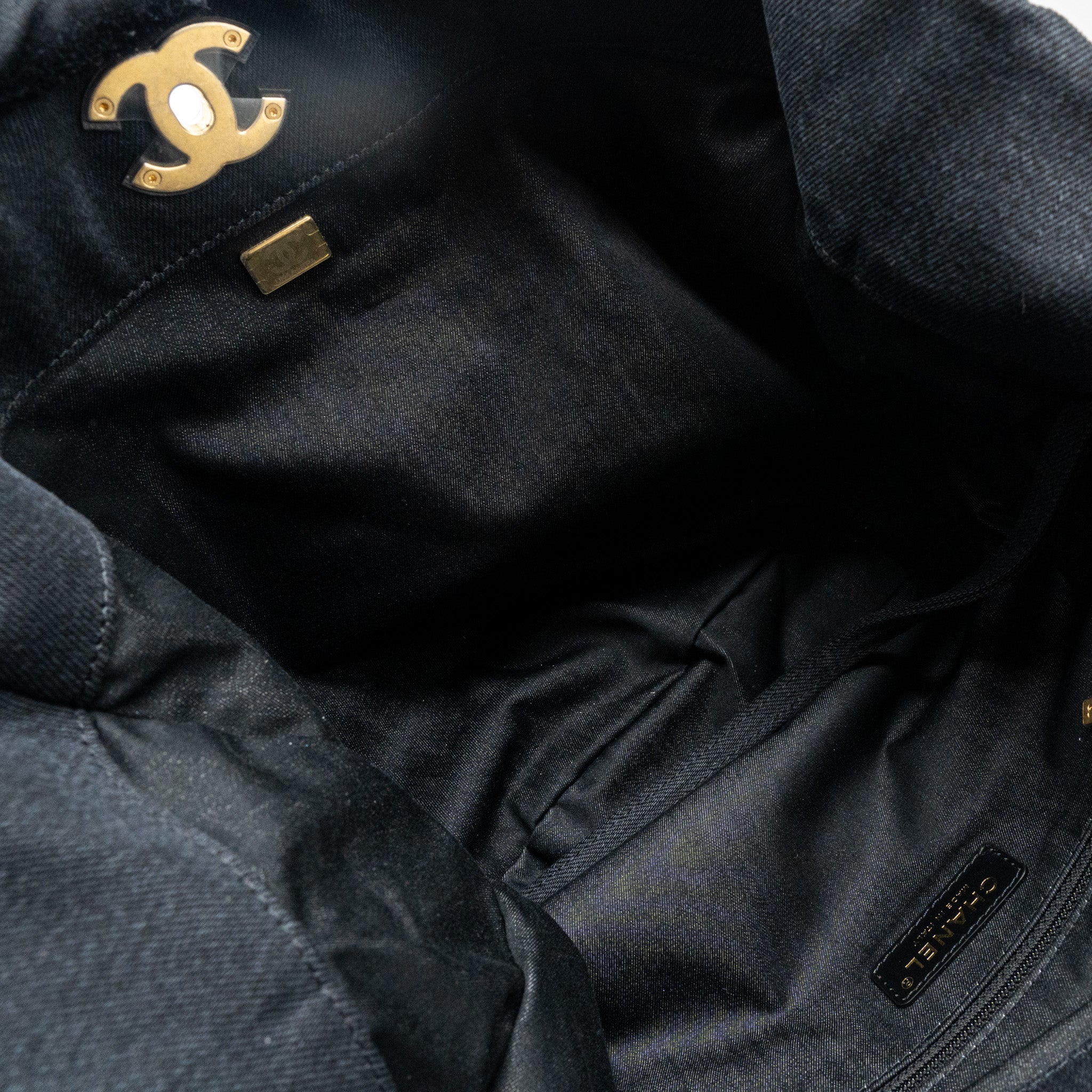CHANEL DENIM GRAFFITI SHOULDER BAG BLACK GHW (MICROCHIP)