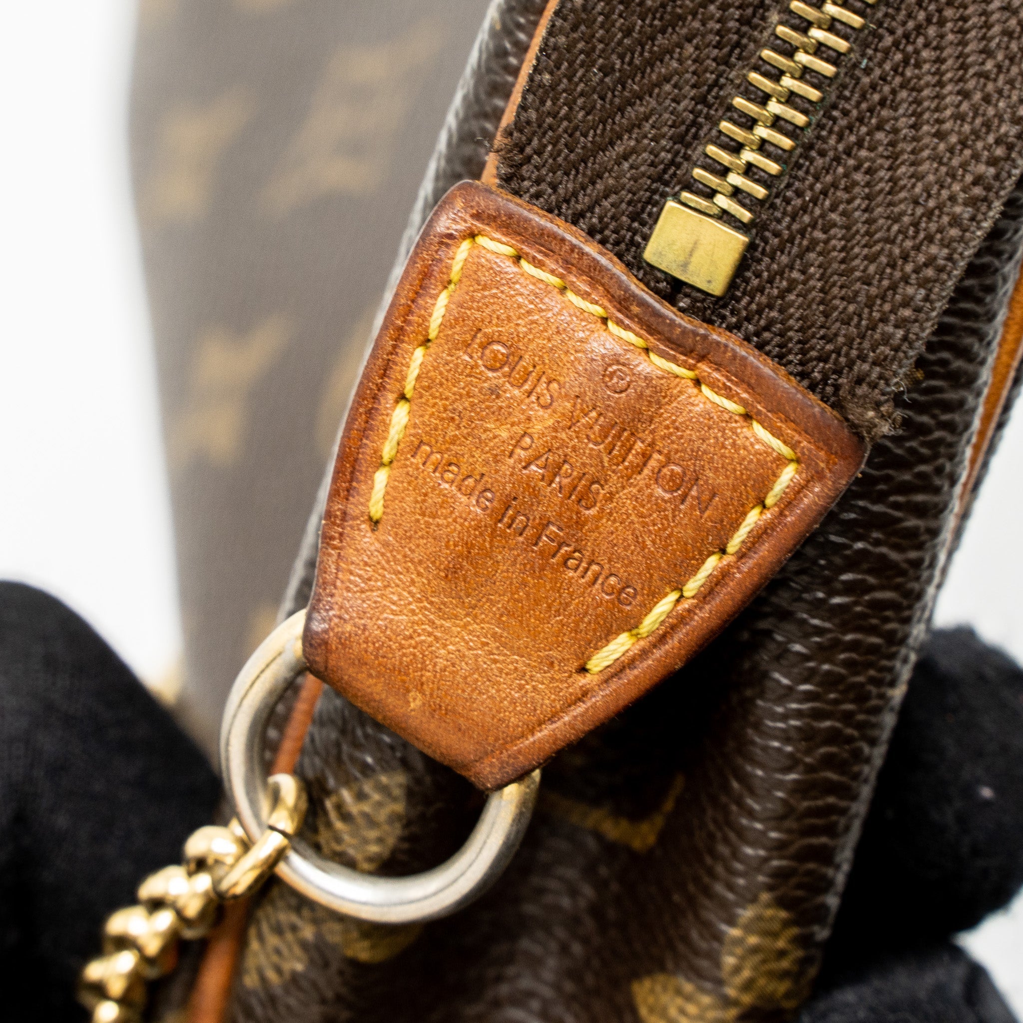 LOUIS VUITTON EVA POCHETTE BAG MONOGRAM CANVAS GHW