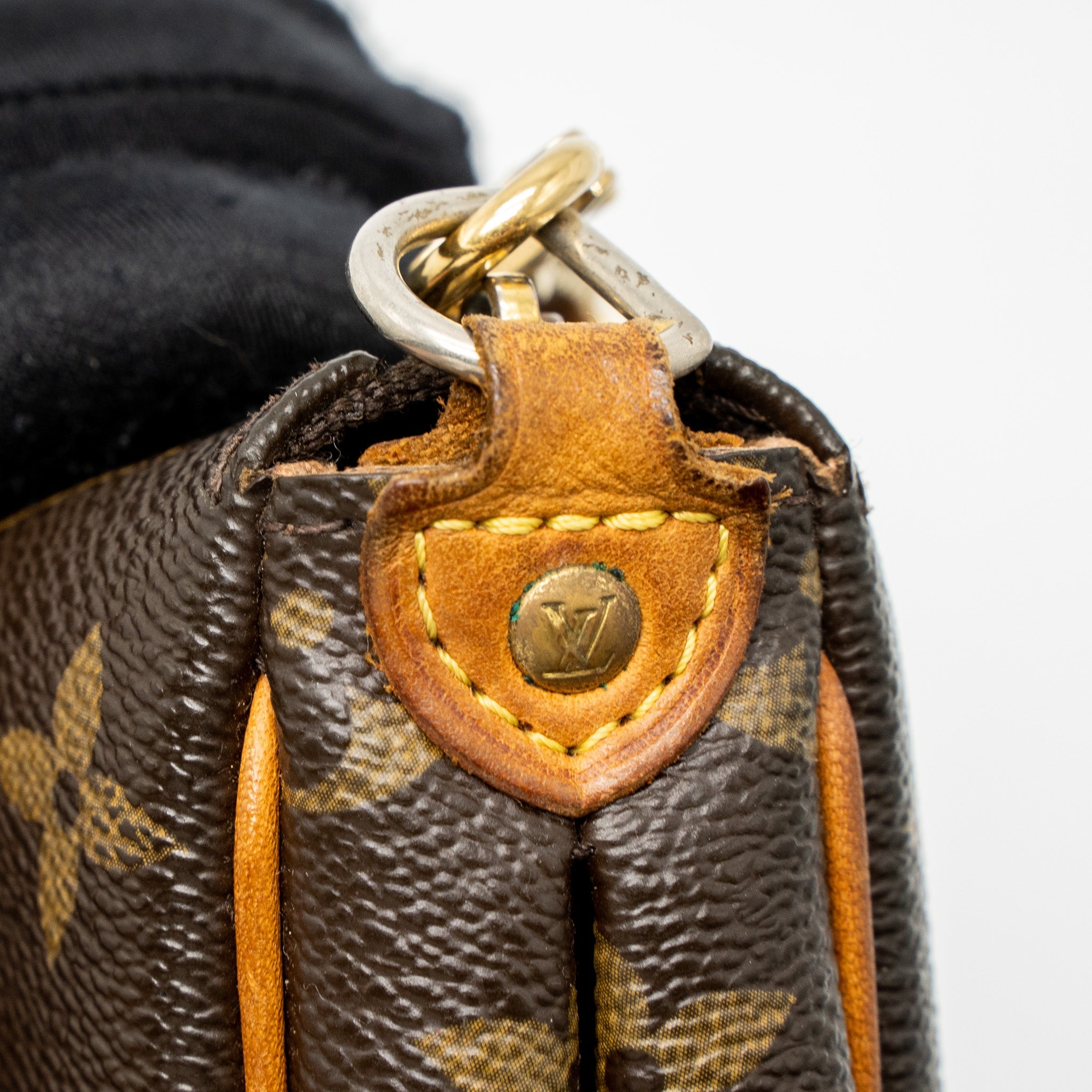 LOUIS VUITTON EVA POCHETTE BAG MONOGRAM CANVAS GHW