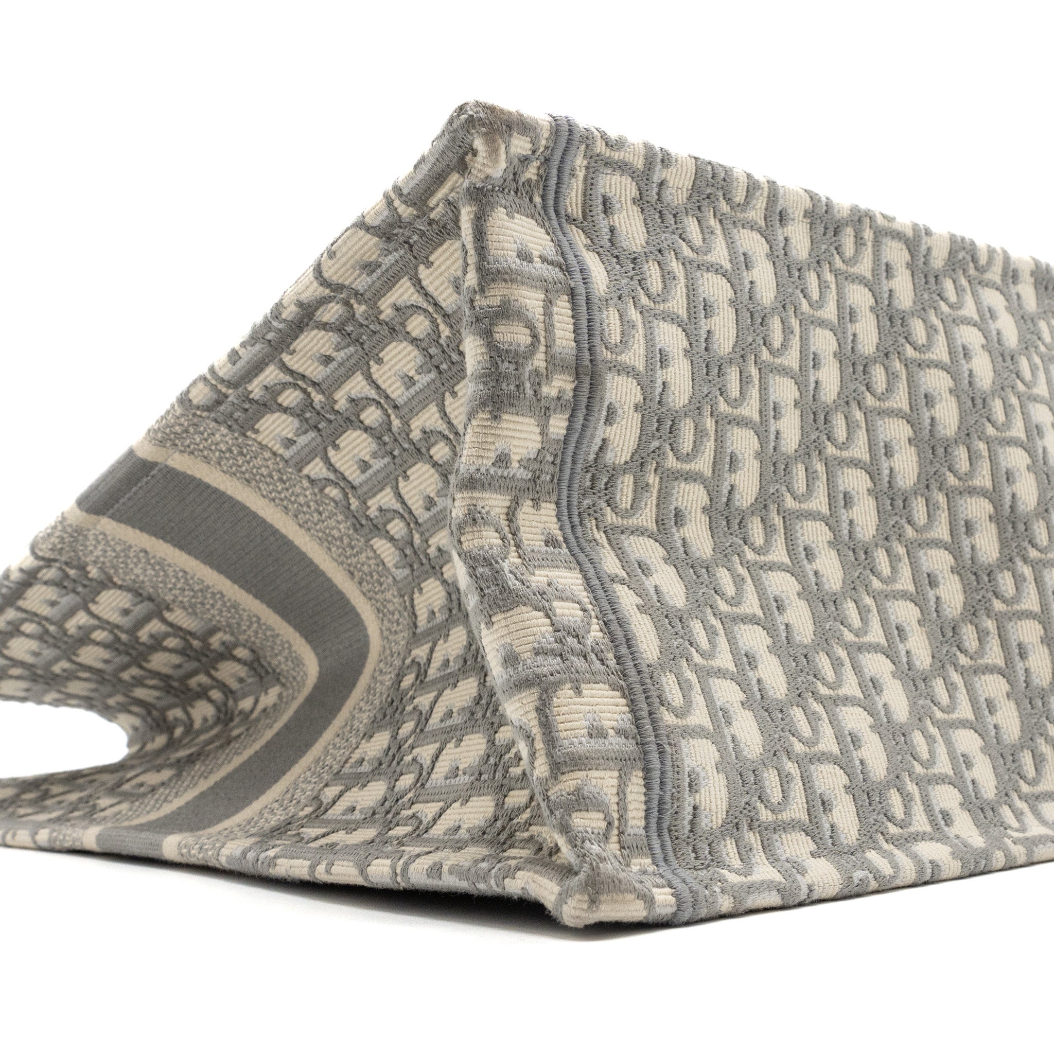 DIOR LARGE BOOK TOTE DIOR OBLIQUE EMBROIDERY ECRU/ GREY