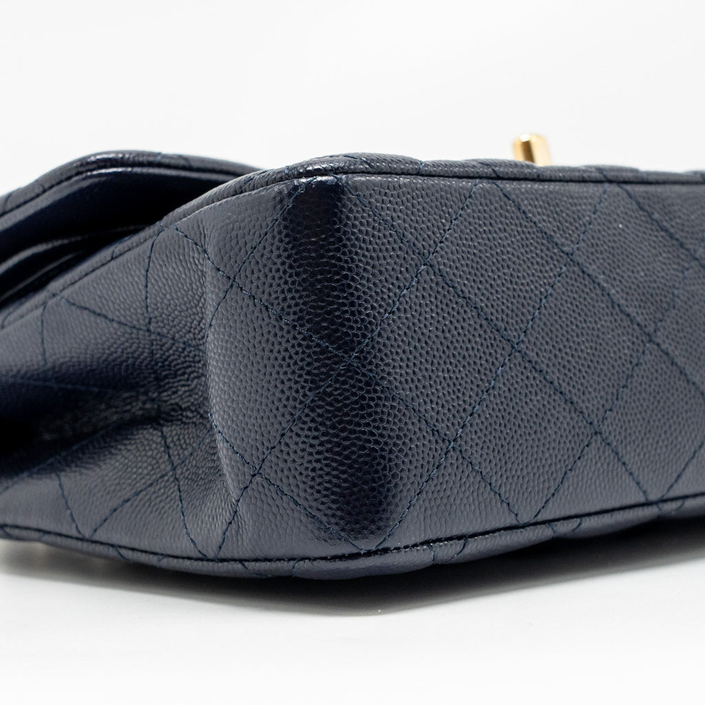 CHANEL SMALL CLASSIC DOUBLE FLAP BAG CAVIAR NAVY GHW (MICROCHIP)