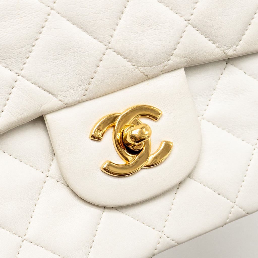 CHANEL VINTAGE SMALL CLASSIC DOUBLE FLAP BAG LAMBSKIN WHITE GHW