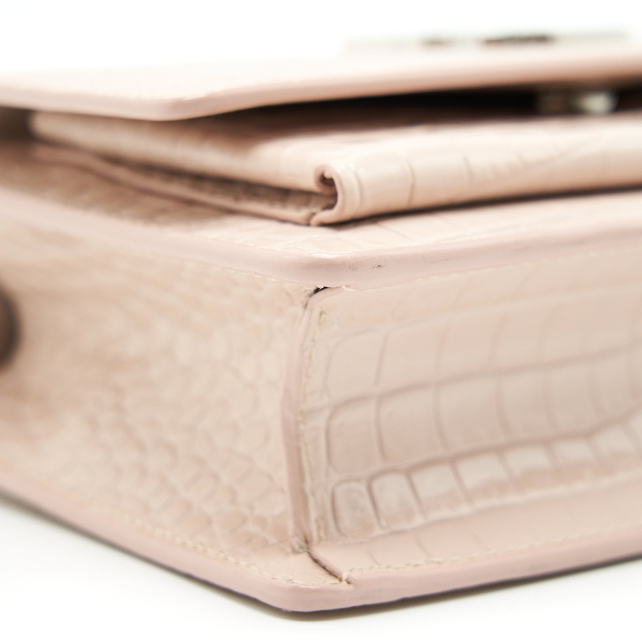 SAINT LAURENT /YSL SMALL WALLET ON CHAIN PINK SHW