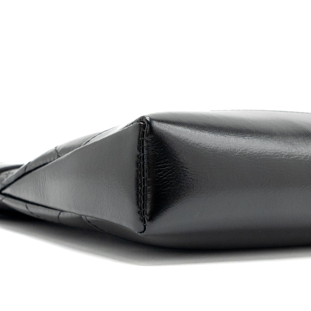 CHANEL 24C MINI 31 CLUTCH WITH CHAIN SHINY CALFSKIN BLACK LGHW (MICROCHIP)