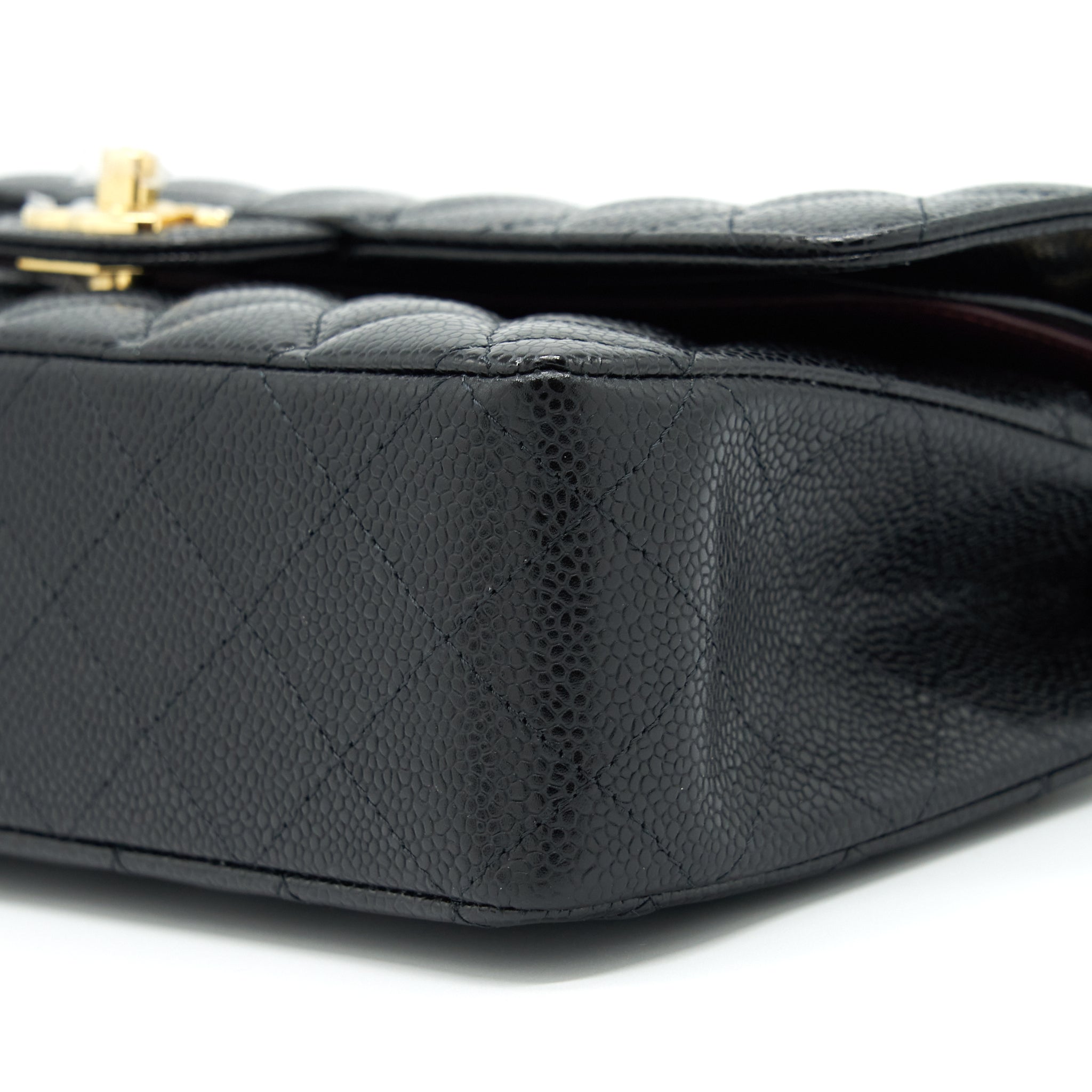 CHANEL MEDIUM CLASSIC DOUBLE FLAP BAG CAVIAR BLACK GHW (MICROCHIP)