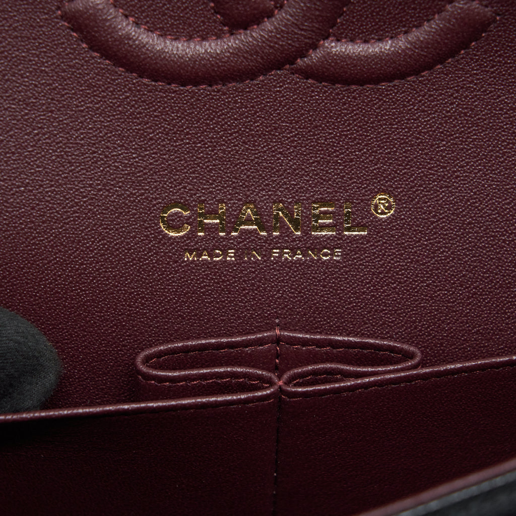 CHANEL MEDIUM CLASSIC DOUBLE FLAP BAG CAVIAR BLACK GHW (MICROCHIP)