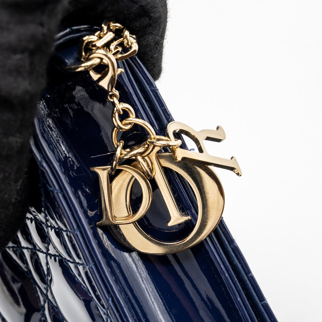 DIOR LADY DIOR POUCH WITH CHAIN PATENT DARK BLUE LGHW