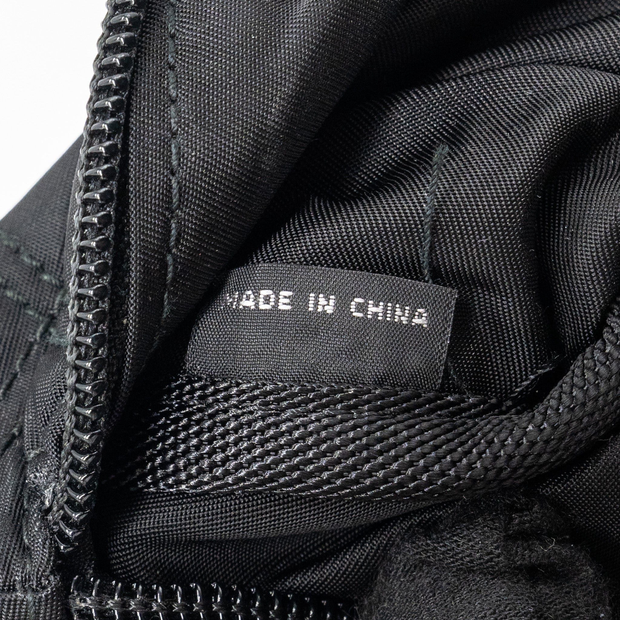 PRADA BUM BAG NYLON BLACK SHW