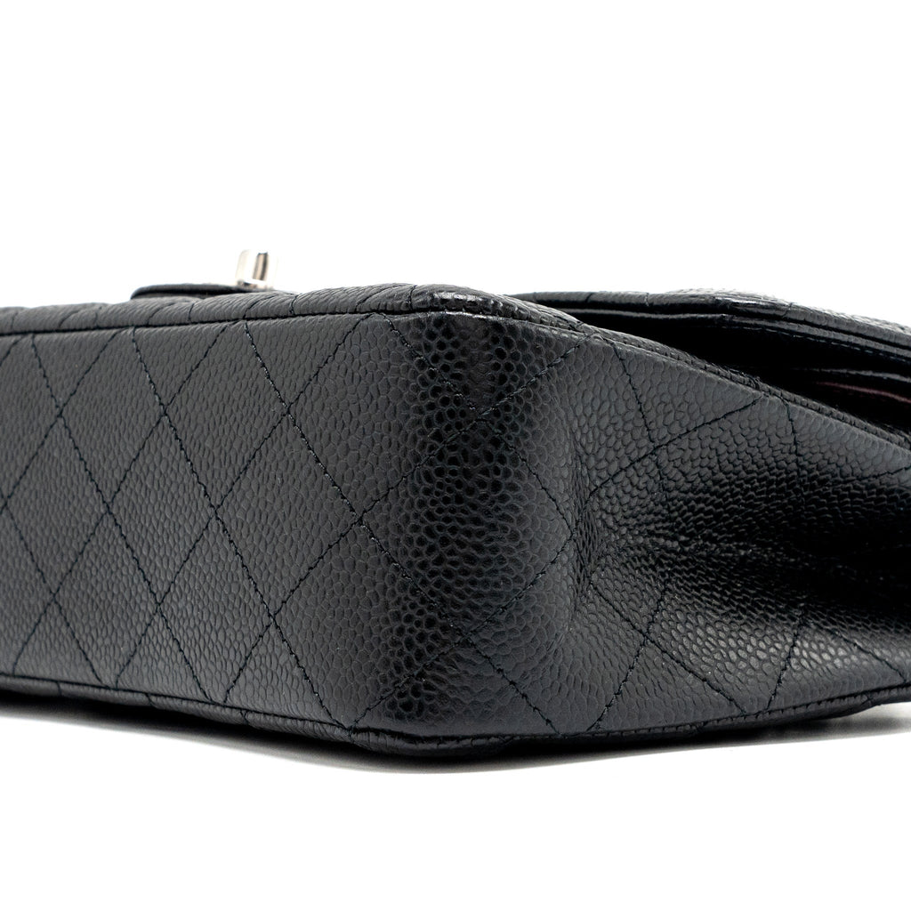 CHANEL MEDIUM CLASSIC DOUBLE FLAP BAG CAVIAR BLACK SHW (MICROCHIP)