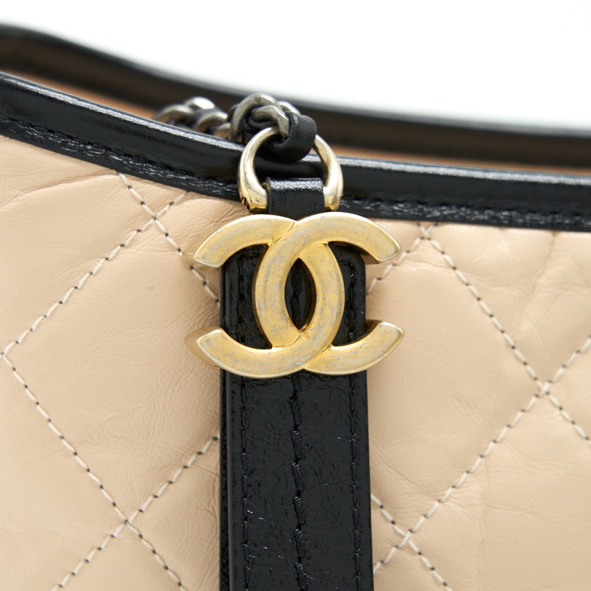 CHANEL GABRIELLE HOBO BAG BEIGE / BLACK