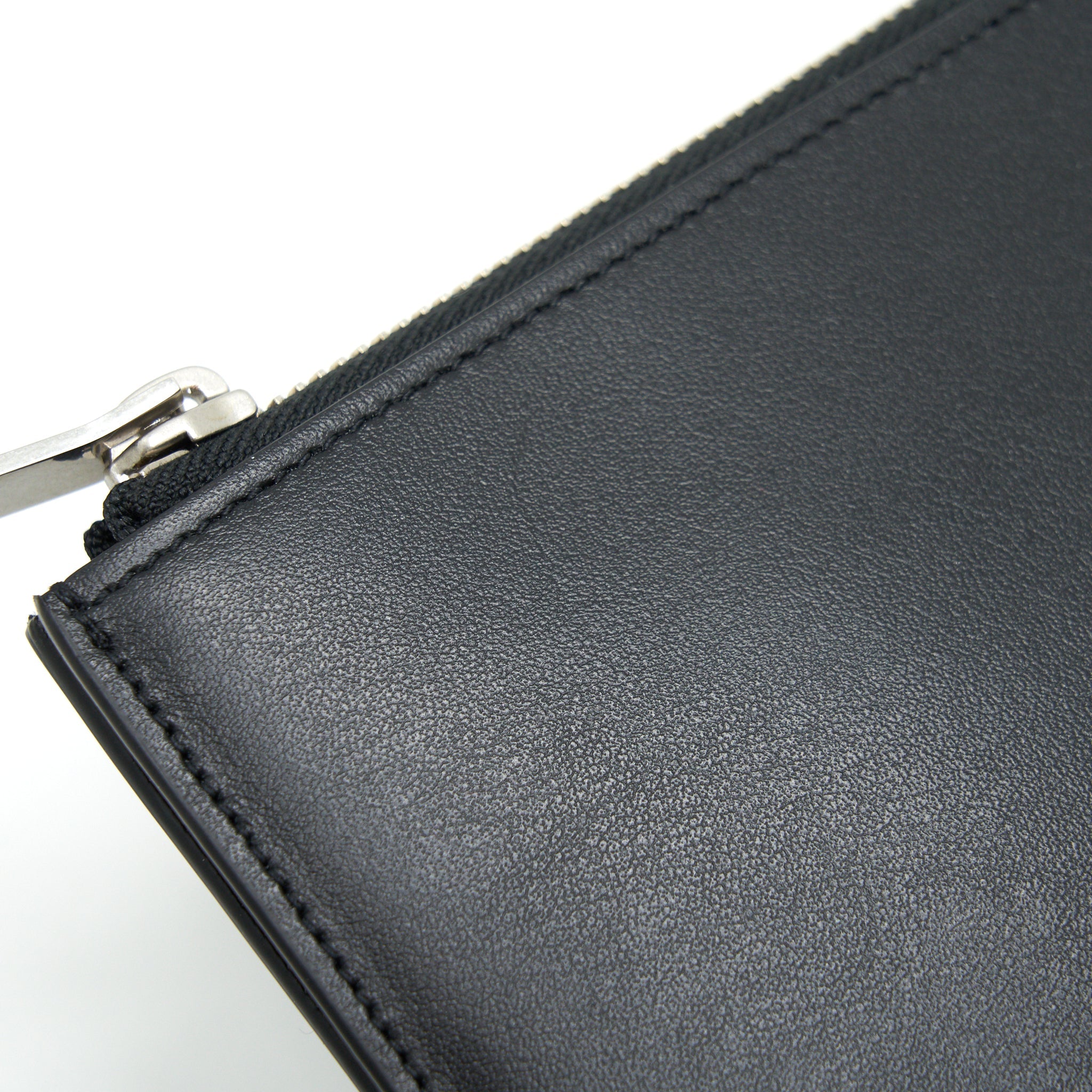 SAINT LAURENT WOLF DOCUMENT HOLDER