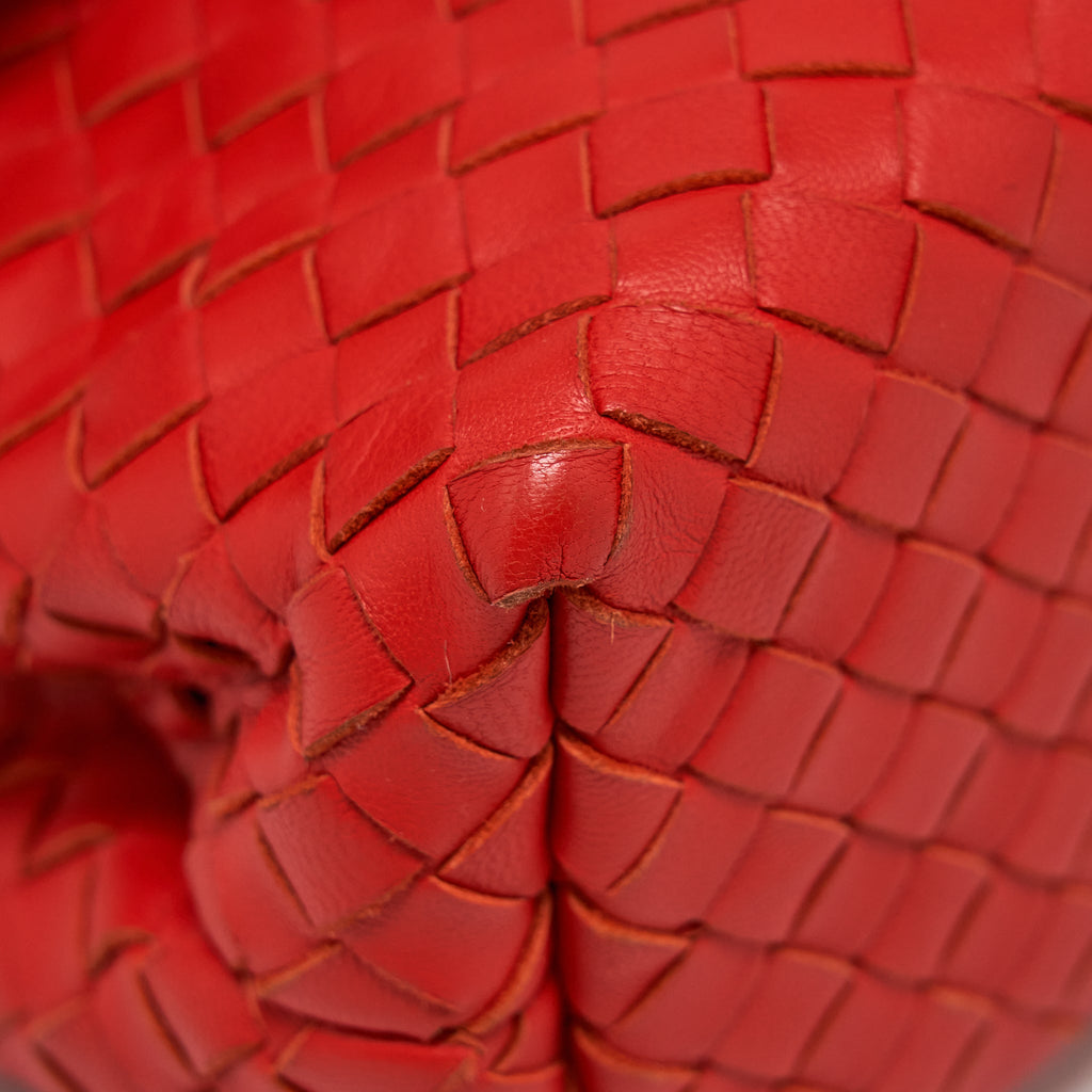 BOTTEGA VENETA OLYMPIA BAG RED