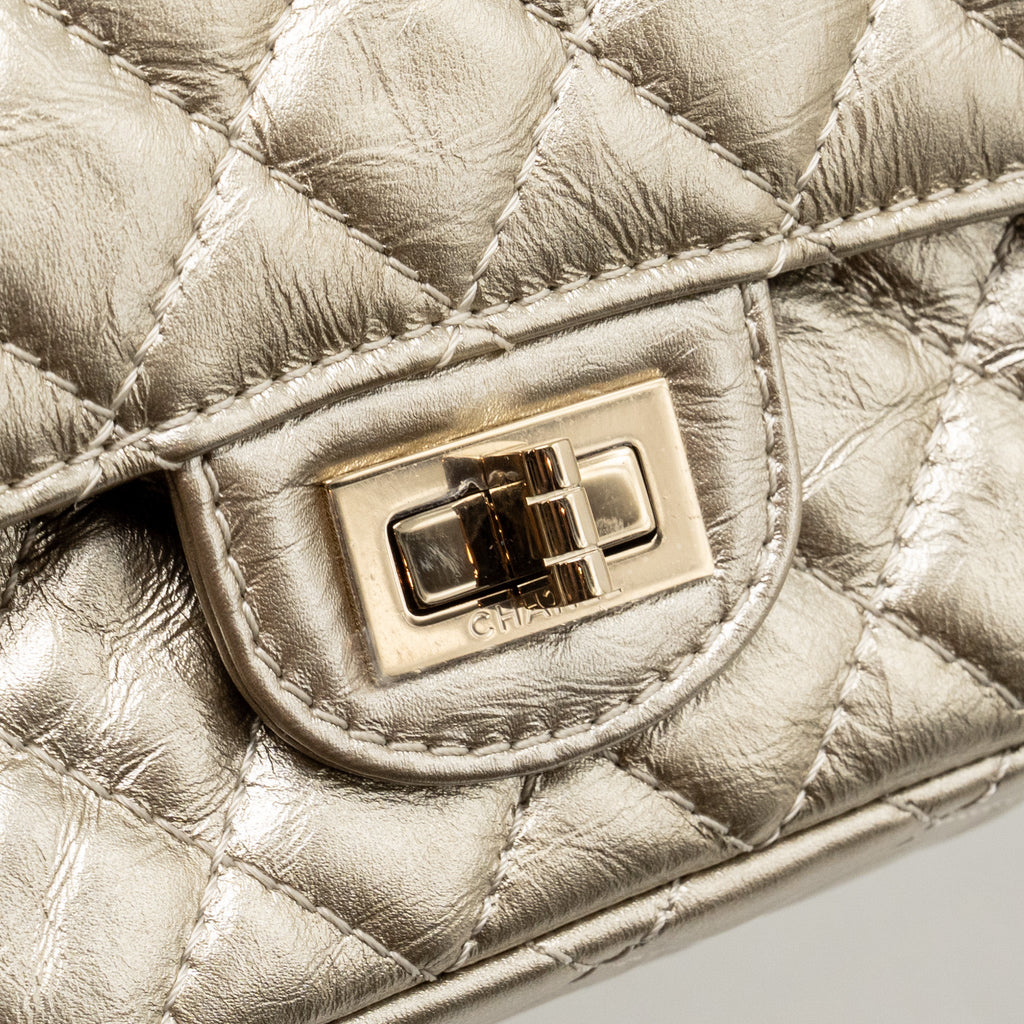 CHANEL SMALL 2.55 REISSUE DOUBLE FLAP BAG AGED CALFSKIN METALLIC LIGHT GOLD WITH LGHW