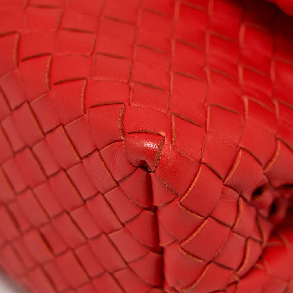 BOTTEGA VENETA OLYMPIA BAG RED