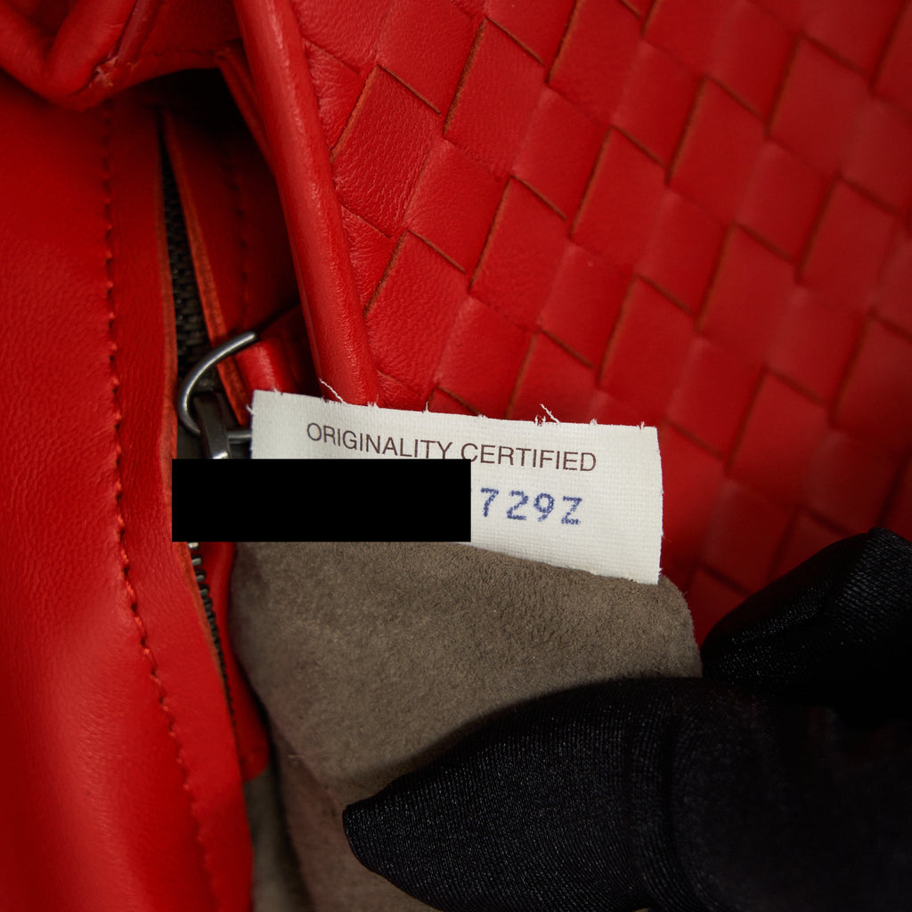 BOTTEGA VENETA OLYMPIA BAG RED