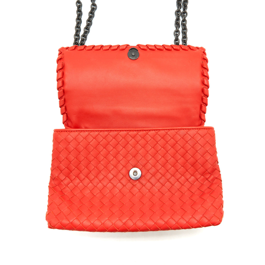 BOTTEGA VENETA OLYMPIA BAG RED
