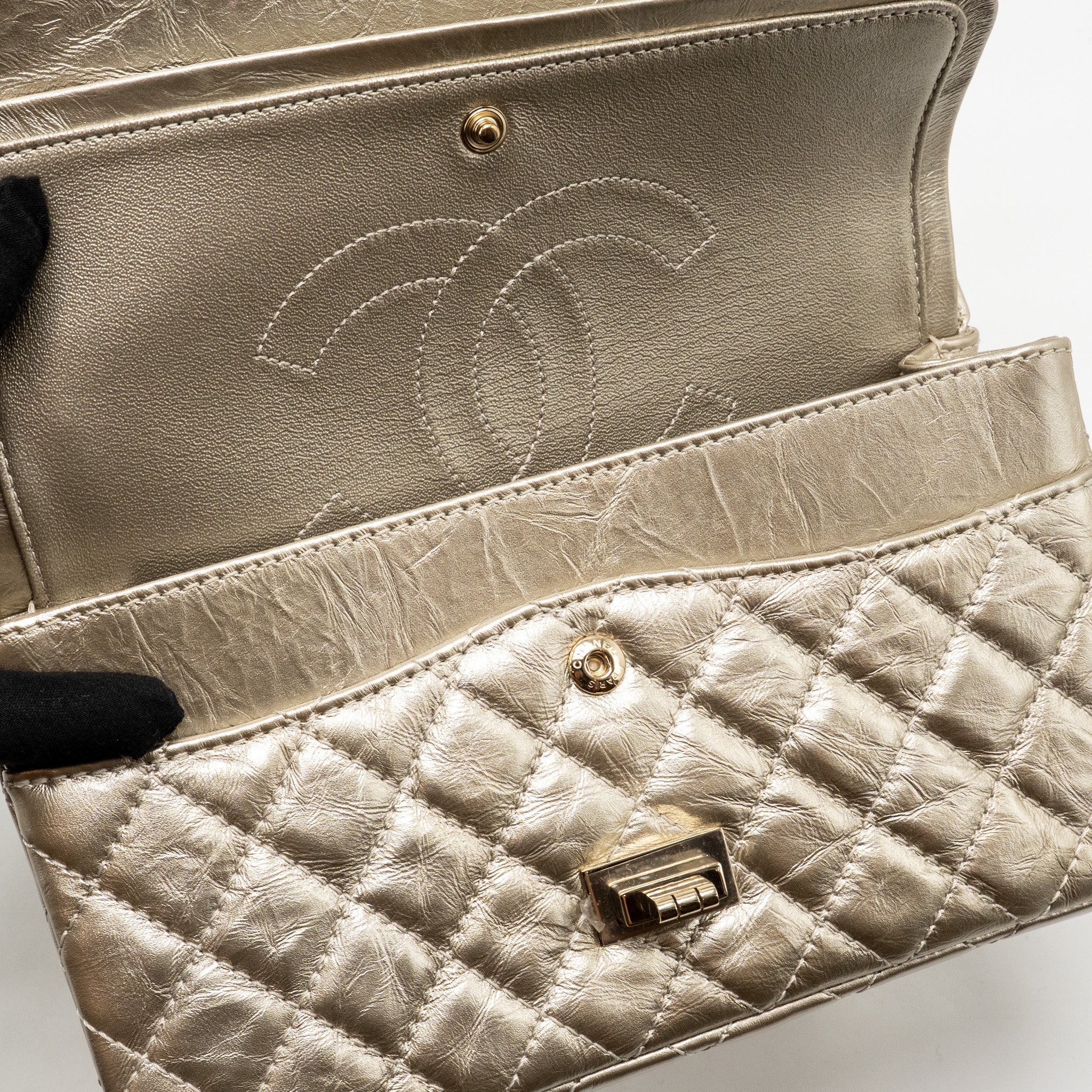 CHANEL SMALL 2.55 REISSUE DOUBLE FLAP BAG AGED CALFSKIN METALLIC LIGHT GOLD WITH LGHW