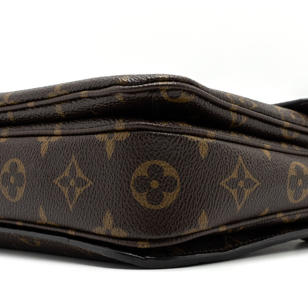 LOUIS VUITTON POCHETTE MÉTIS MONOGRAM CANVAS GHW