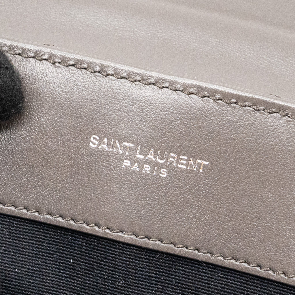 SAINT LAURENT/YSL SMALL LOU LOU BAG CALFSKIN DARK GREY SHW