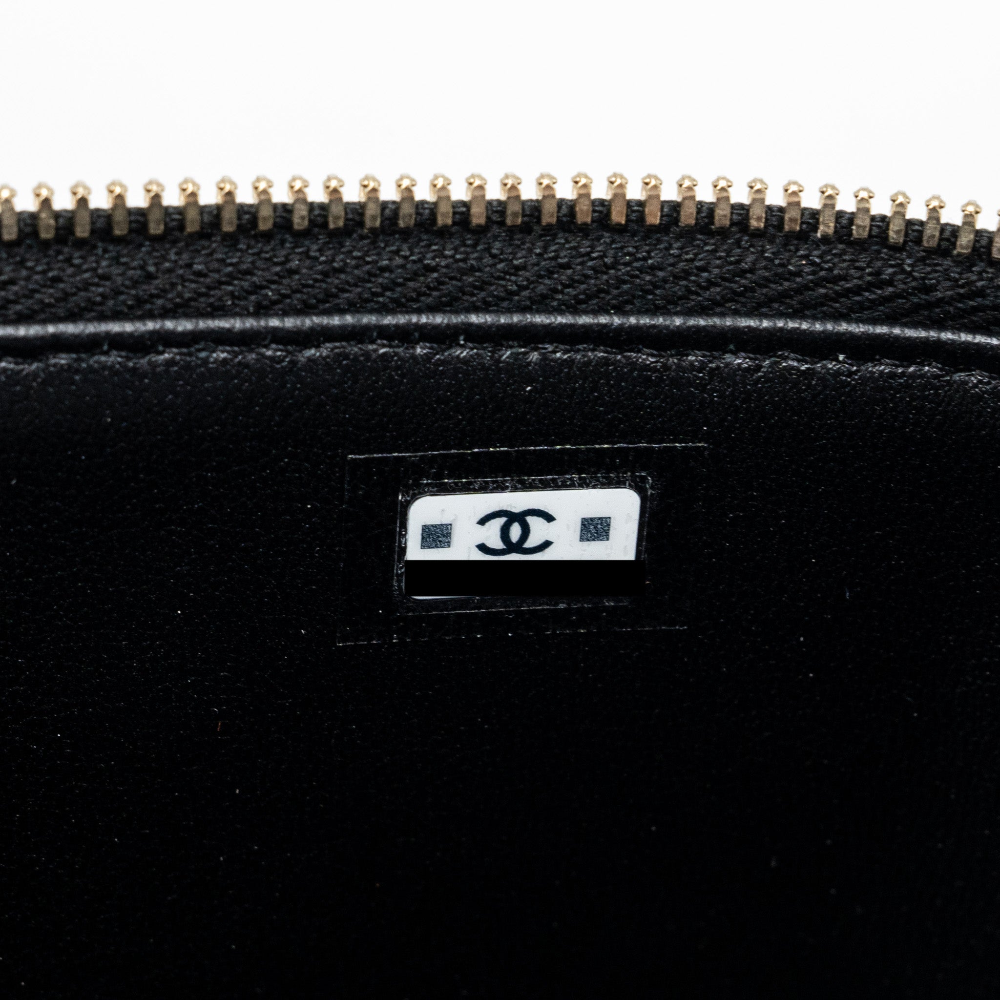 CHANEL DETAIL TOP HANDLE LONG VANITY WITH CHAINS LAMBSKIN BLACK GHW(MICROCHIP)