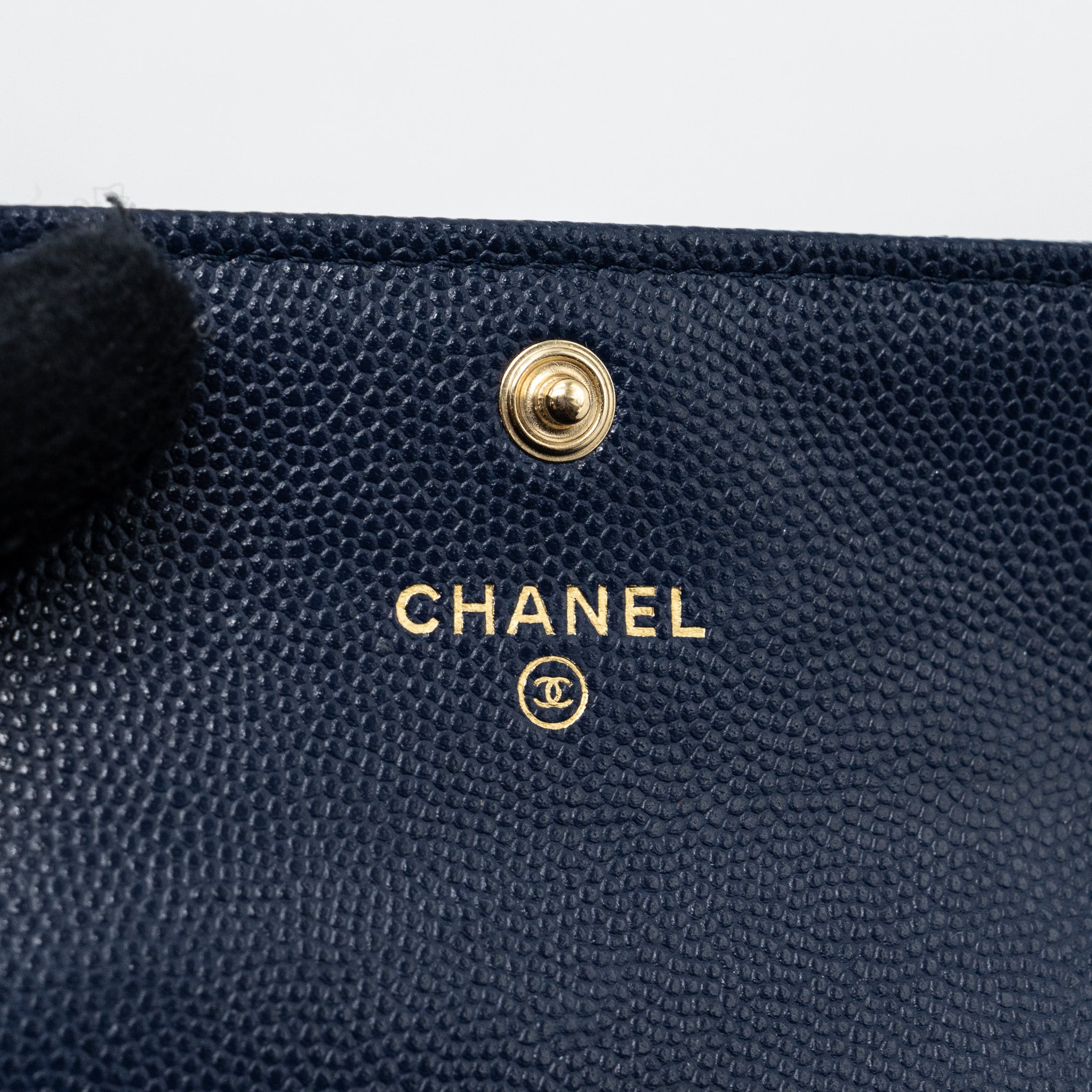 CHANEL DETAILED GIANT LOGO CARD HOLDER CAVIAR DARK BLUE LGHW