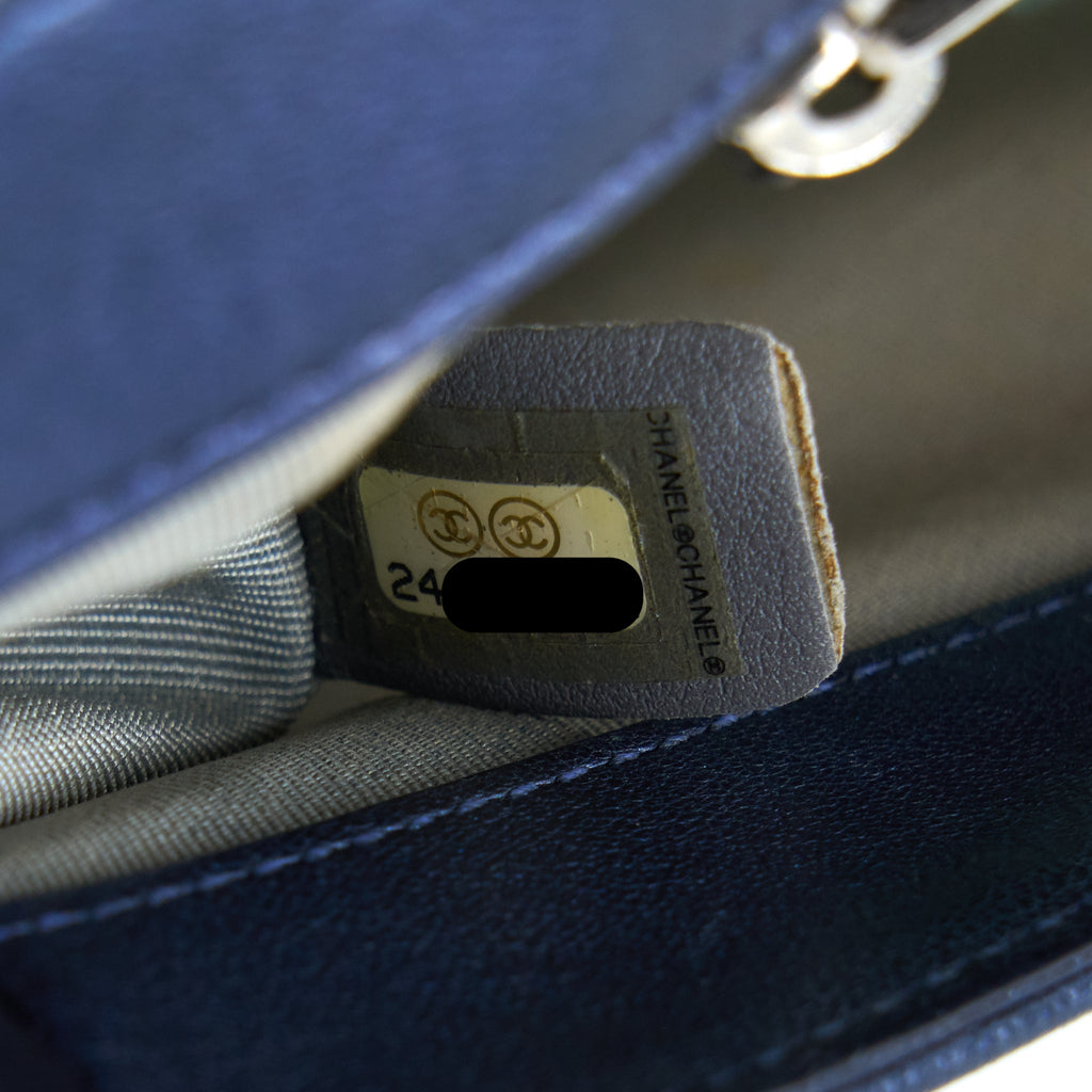 CHANEL MADEMOISELLE FLAP BAG LAMBSKIN NAVY SHW