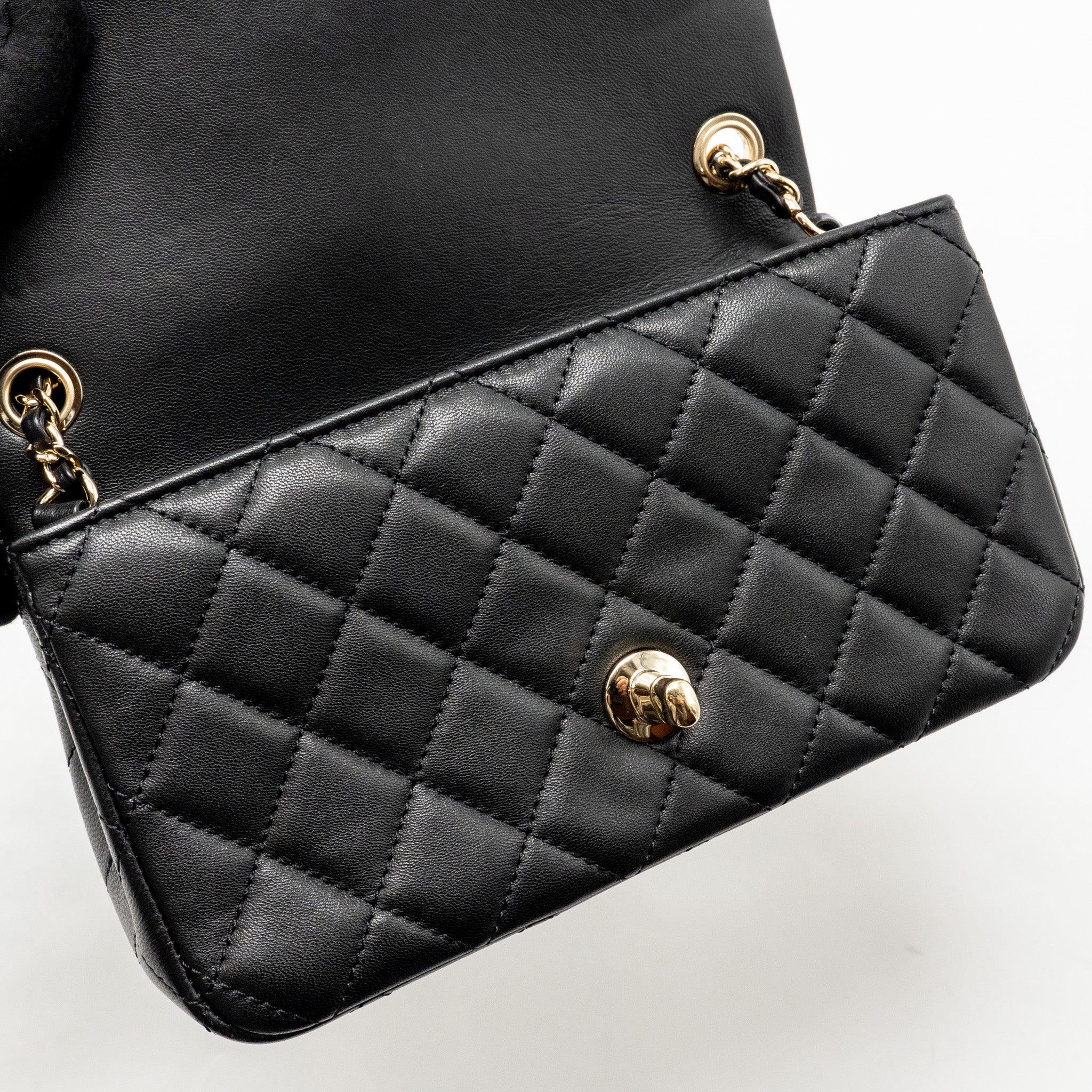 CHANEL PEARL CRUSH MINI RECTANGULAR LAMBSKIN BLACK LGHW (MICROCHIP)
