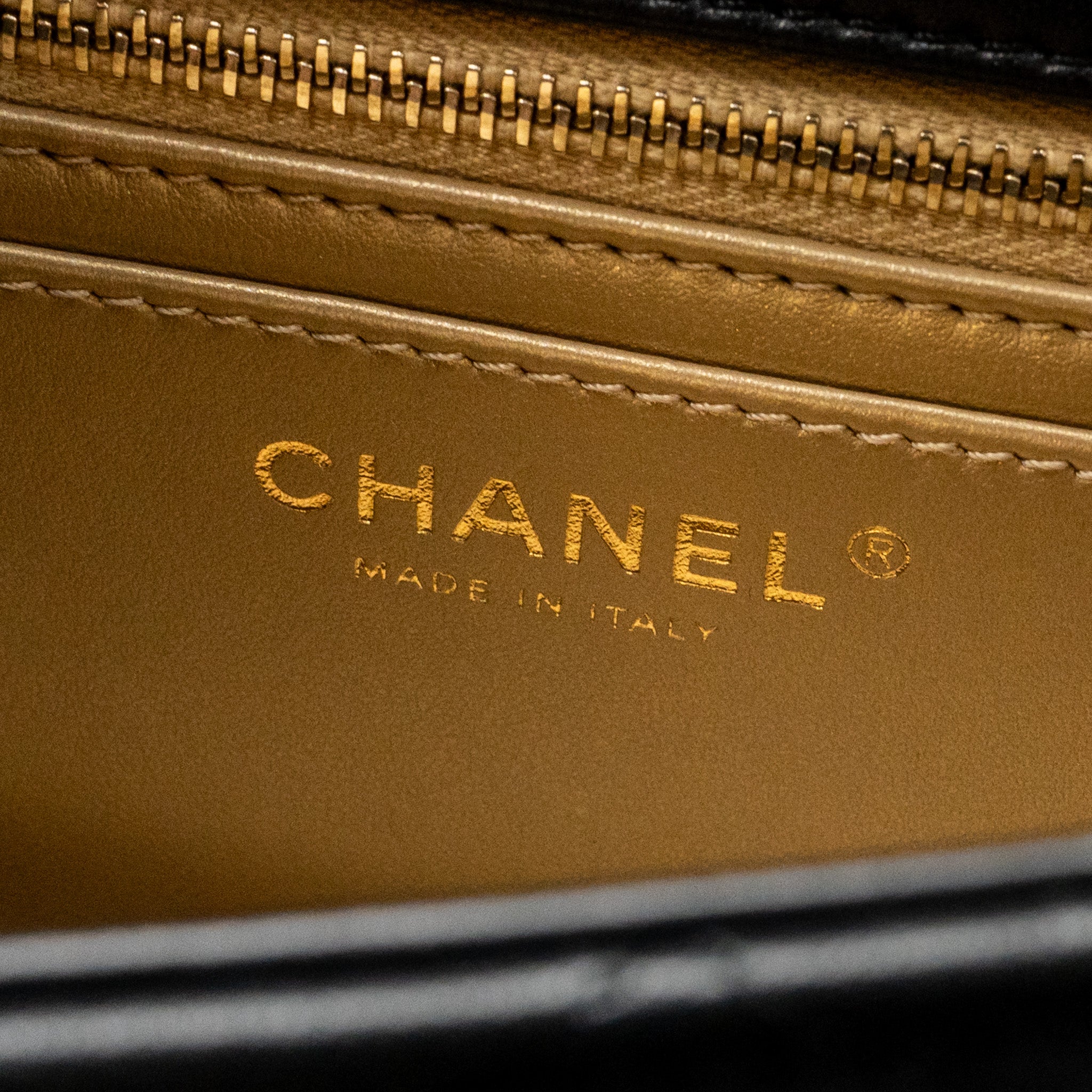 CHANEL PEARL CRUSH MINI RECTANGULAR LAMBSKIN BLACK LGHW (MICROCHIP)