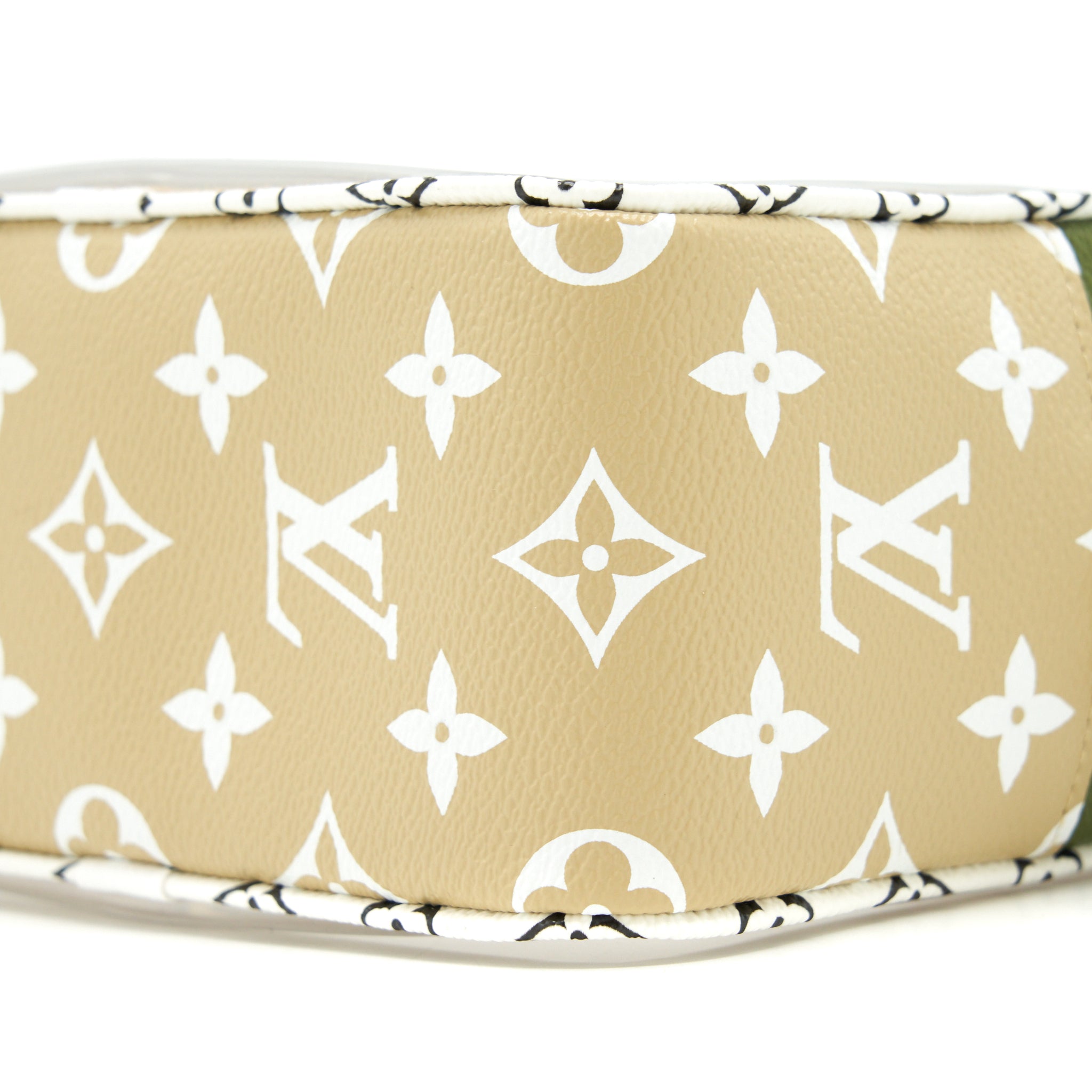 LOUIS VUITTON PVC GIANT BEACH POUCH MULTICOLOUR WITH AN EXTRA STRAP