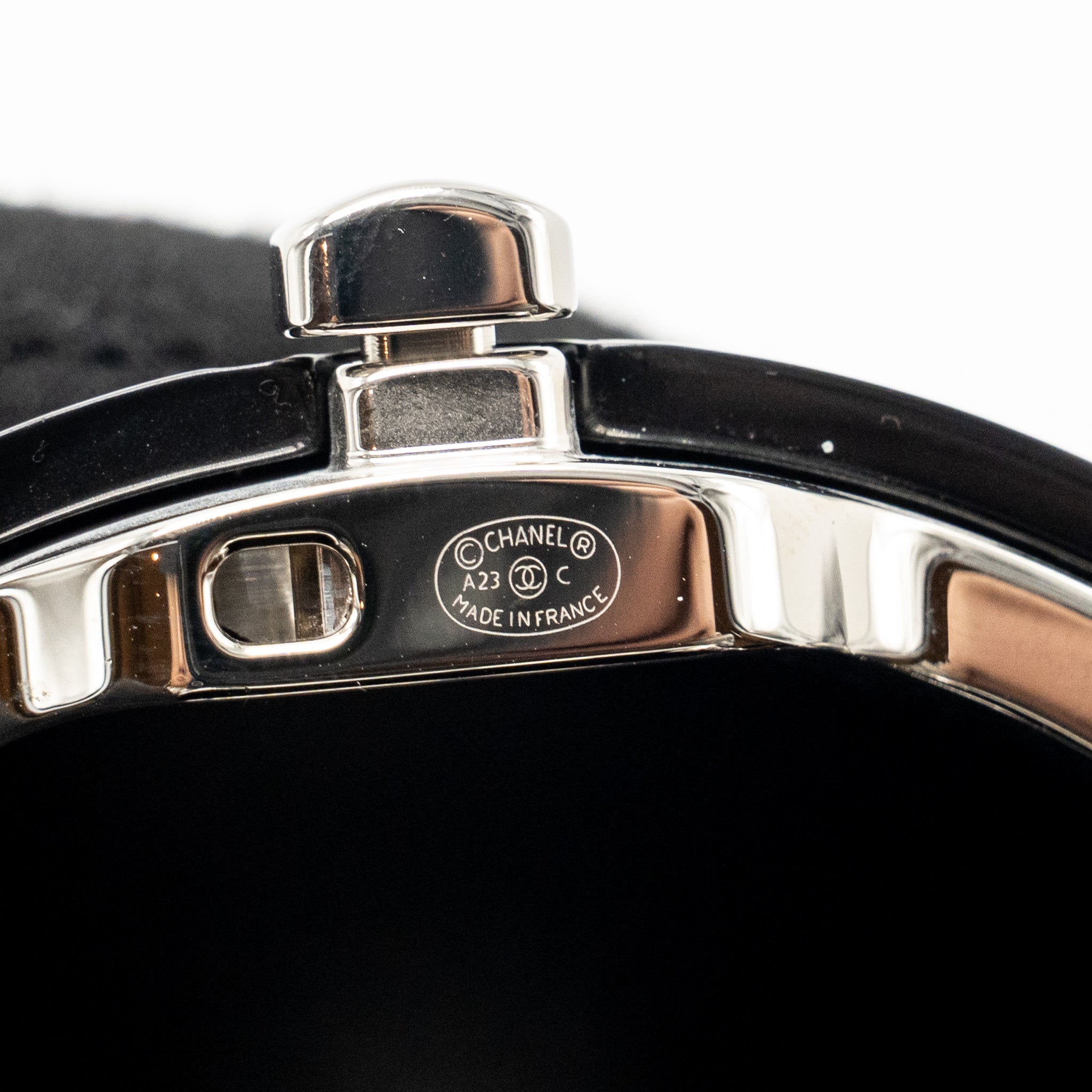 CHANEL MONTE CARLO HELMET MINAUDIERE CLUTCH BAG PLEXI/STRASS BLACK/WHITE SHW (MICROCHIP)