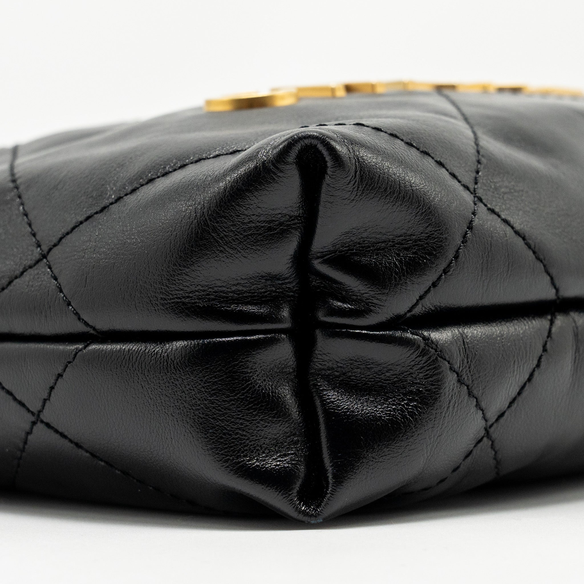 CHANEL 23K MINI 22 BAG SHINY CALFSKIN BLACK GHW (MICROCHIP)