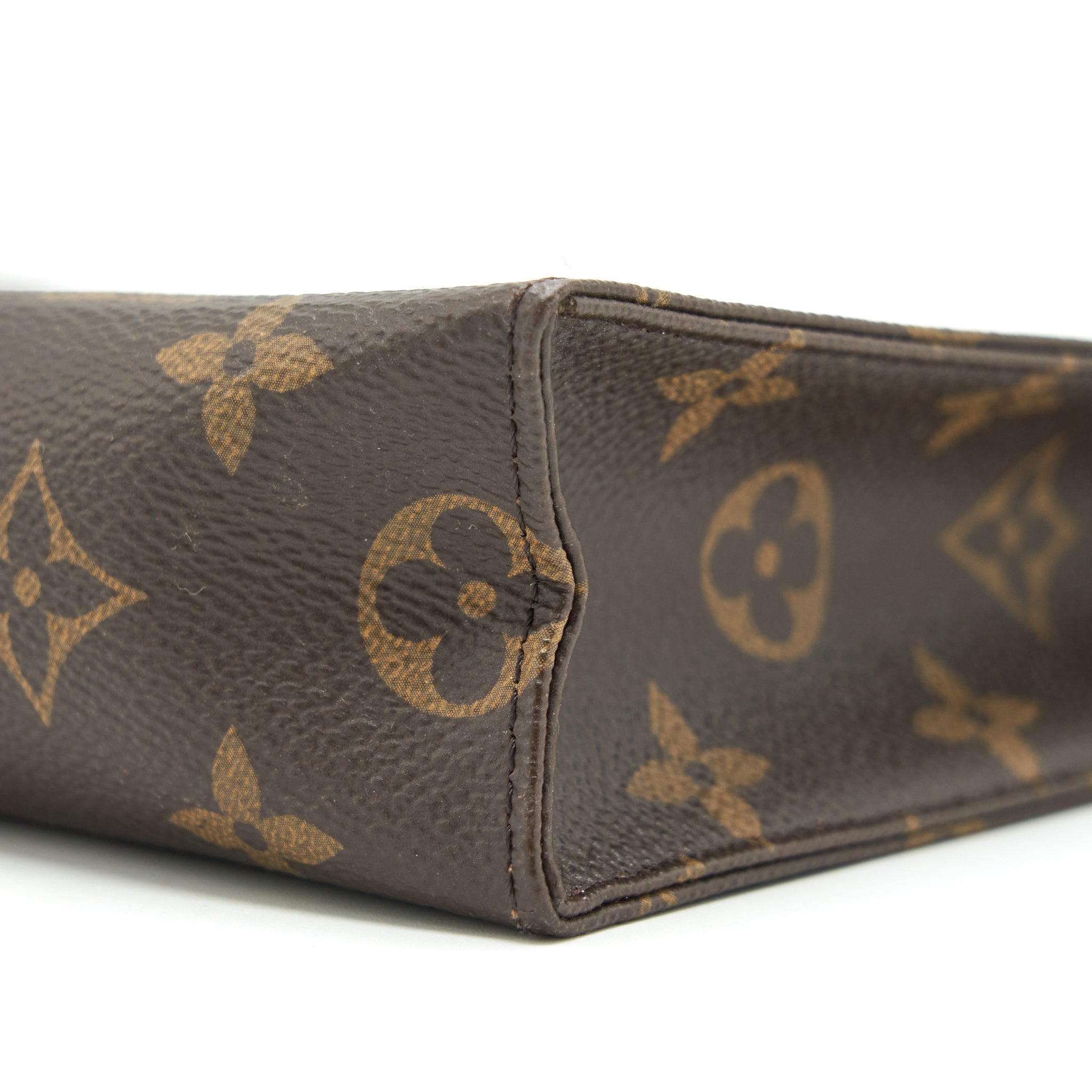 LOUIS VUITTON TOILETRY POCHETTE 26 MONOGRAM CANVAS