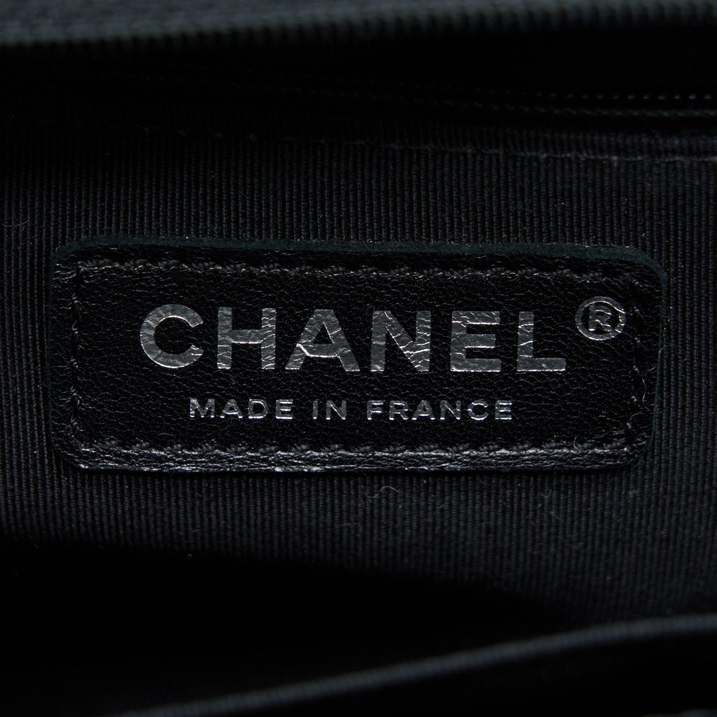 CHANEL NEW MEDIUM 28CM BOY BAG CAVIAR BLACK RUTHENIUM SHW