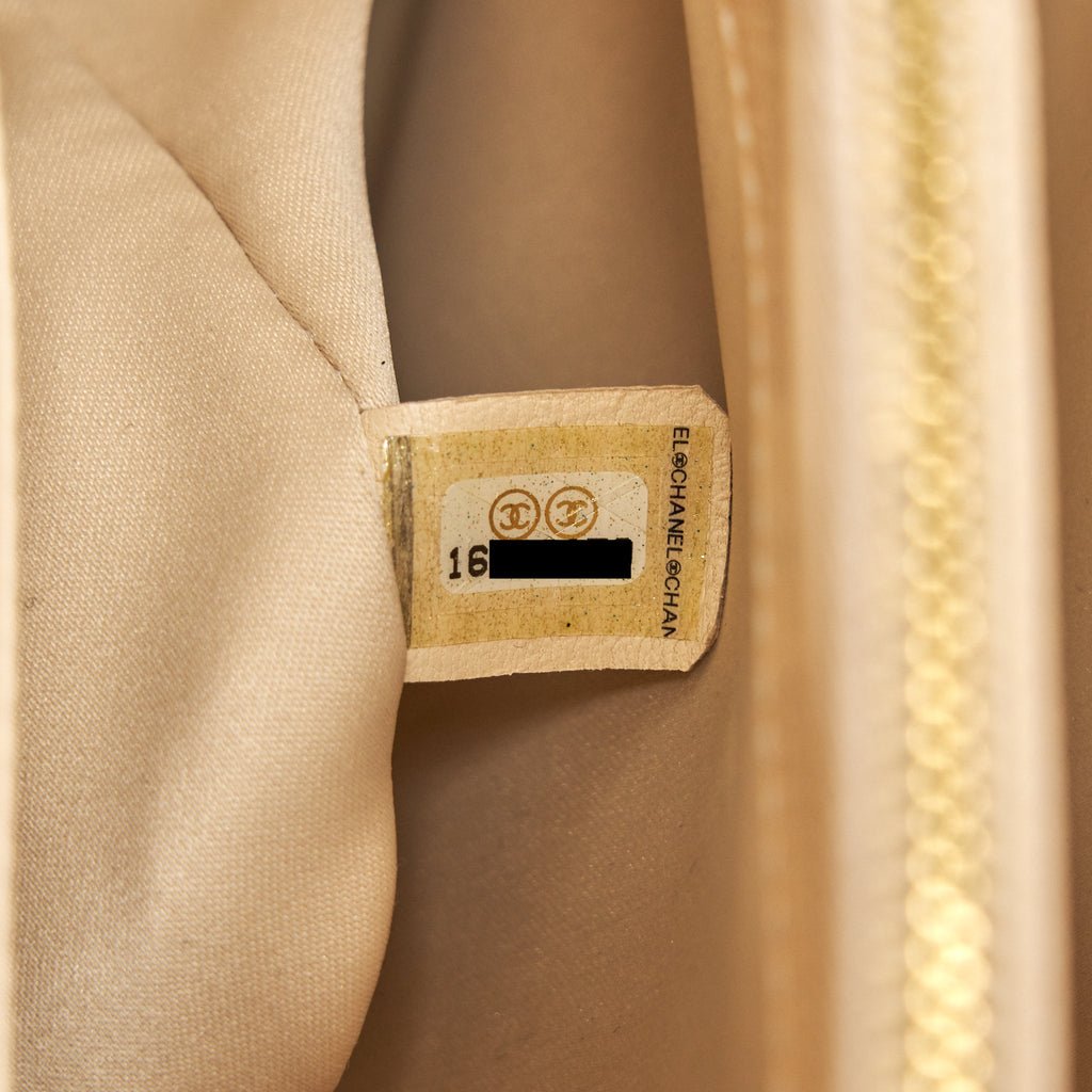 CHANEL GRAND SHOPPING TOTE BAG CAVIAR BEIGE GHW SERIAL 16