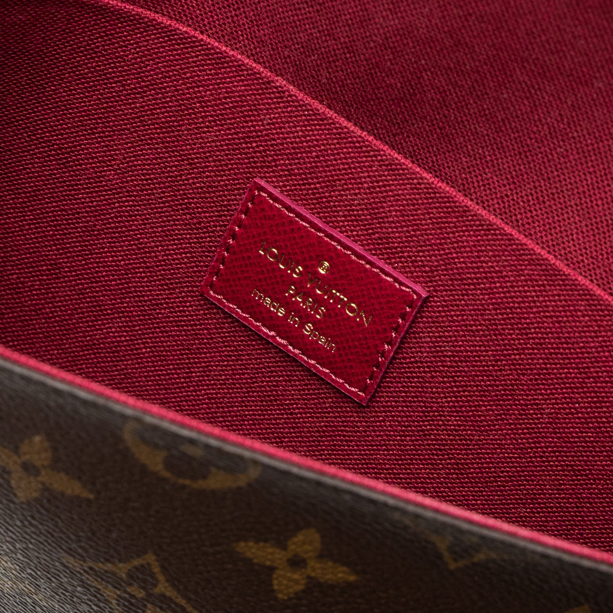 LOUIS VUITTON FELICIE POCHETTE MONOGRAM CANVAS GHW