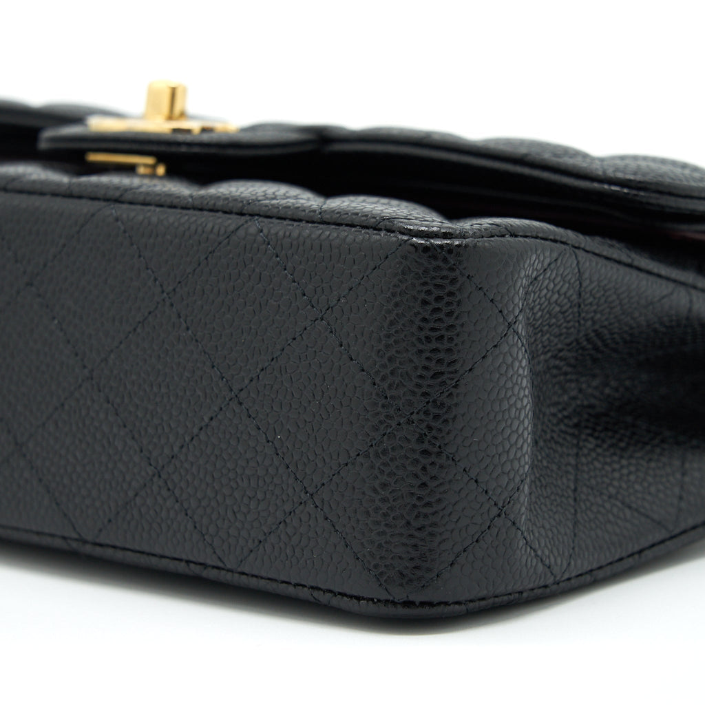 CHANEL SMALL CLASSIC DOUBLE FLAP BAG CAVIAR BLACK LGHW (MICROCHIP)