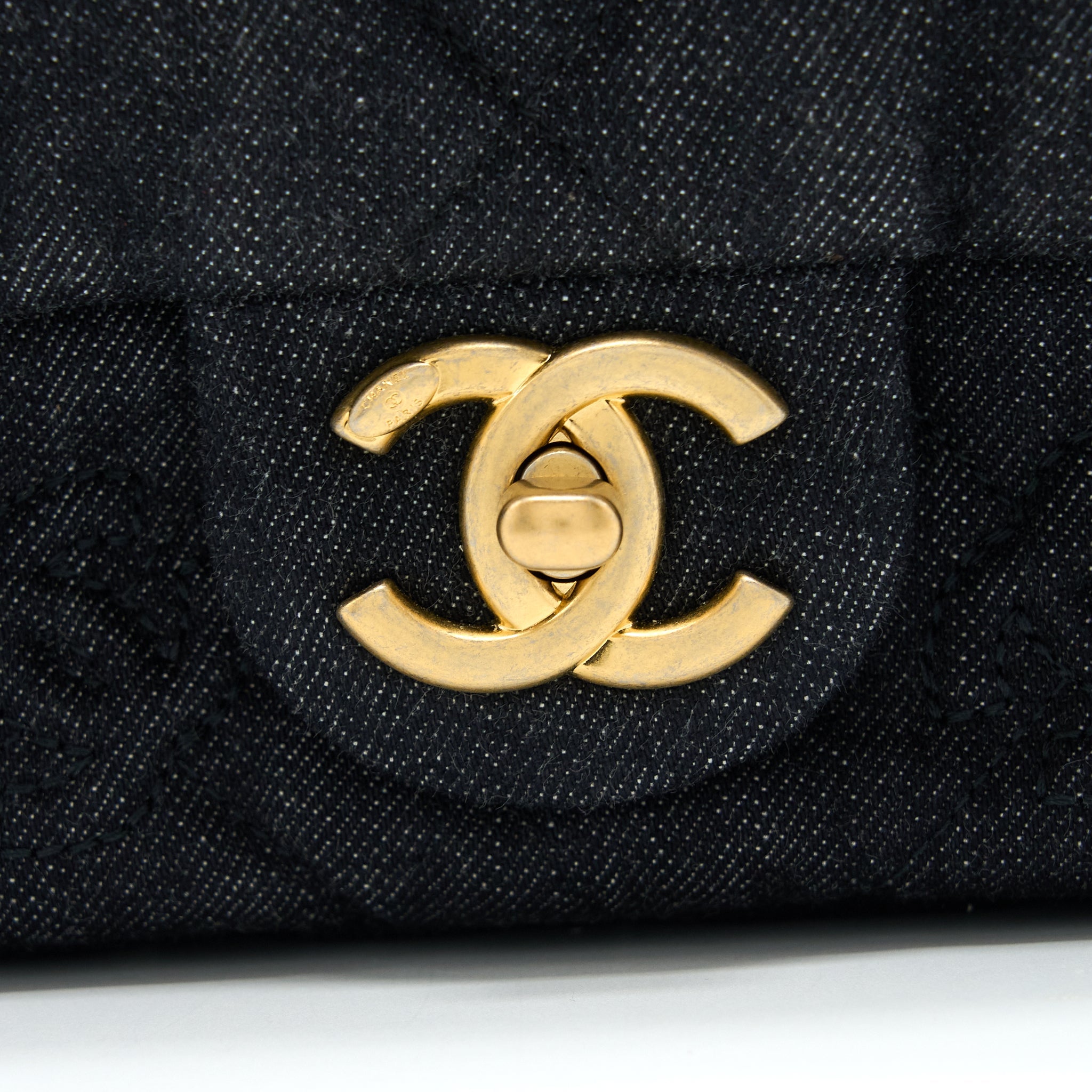 CHANEL CHUNKY CHAIN FLAP BAG DENIM BLACK BRUSHED GHW (MICROCHIP)