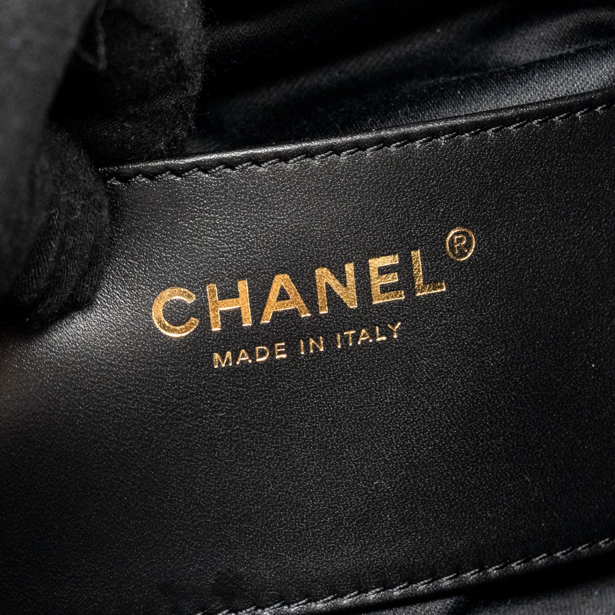 CHANEL MINI 25 BAG CAVIAR BLACK GHW (MICROCHIP)